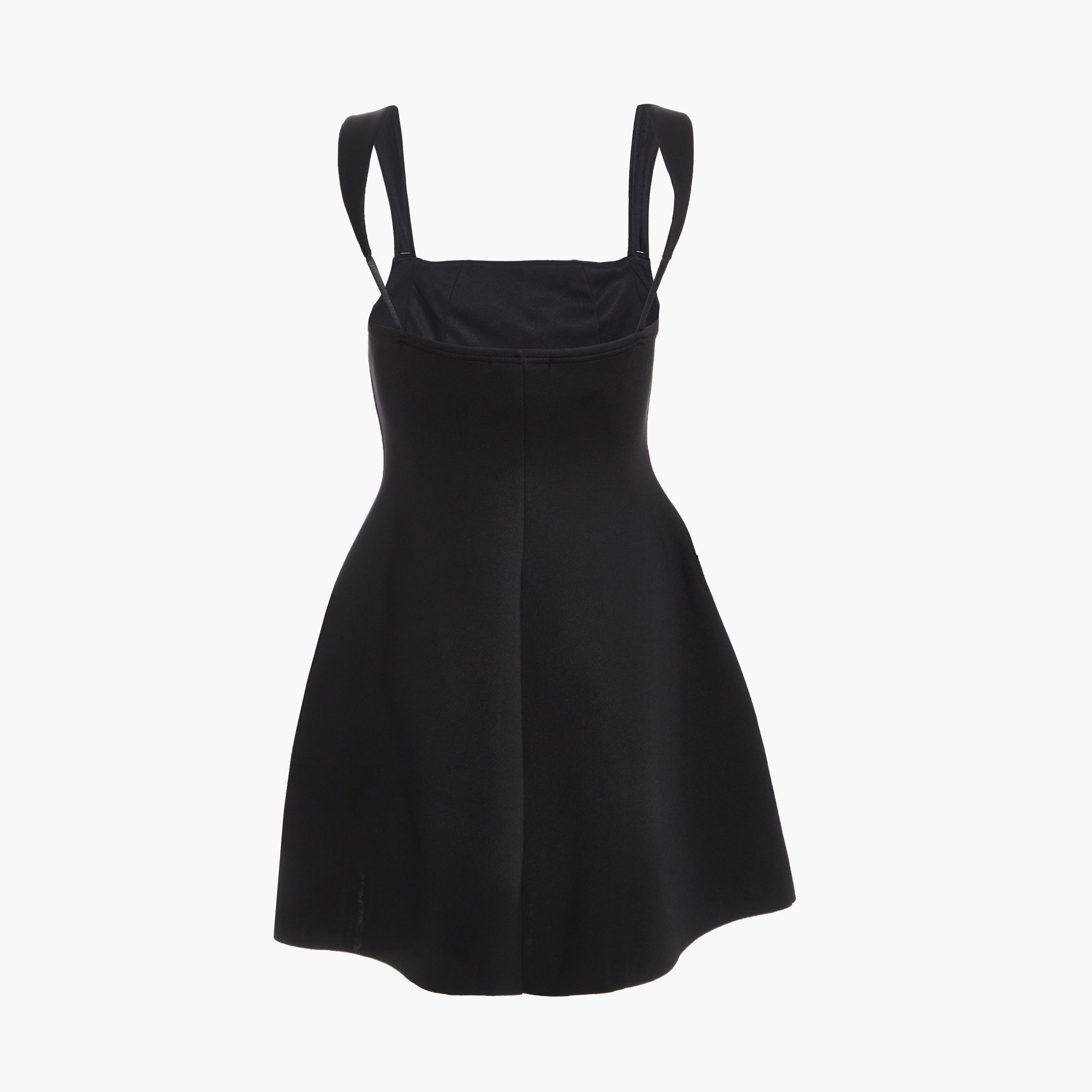 كويز-  فستان قصير أسود بقصة A من الفوم وتفاصيل فيونكة بزينة أحجار اصطناعية-women-clothing-dresses-image-6