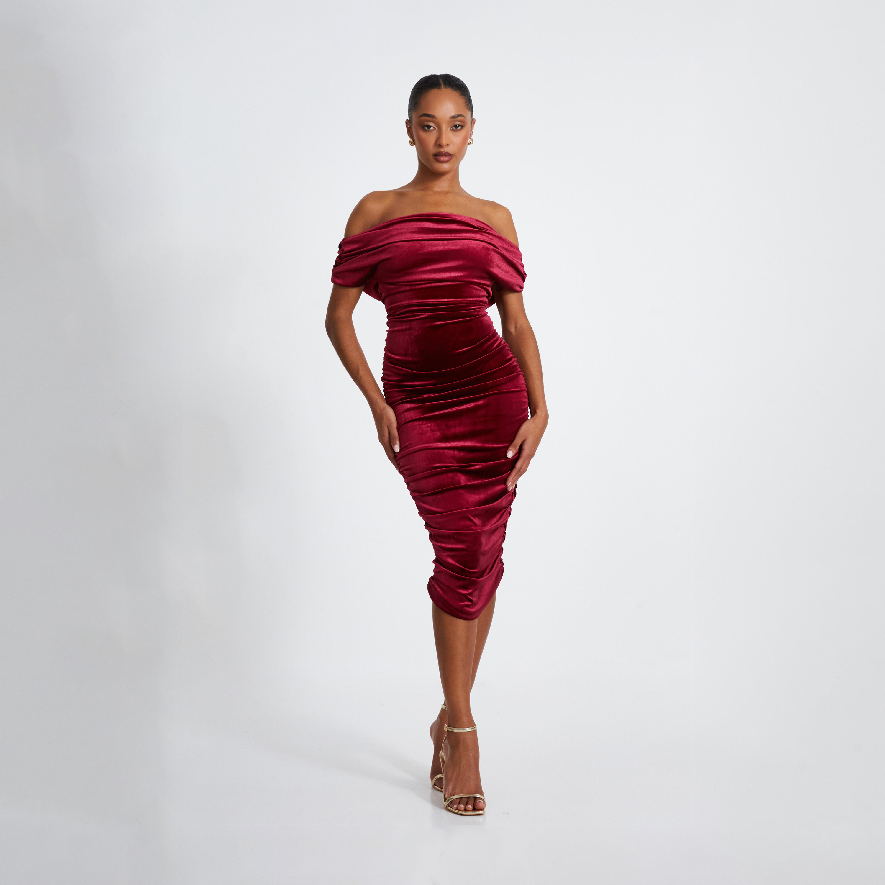 كويز-  فستان سهرة مخملي متوسط ​​الطول   التوتي وكشكشة-women-clothing-dresses-image-1