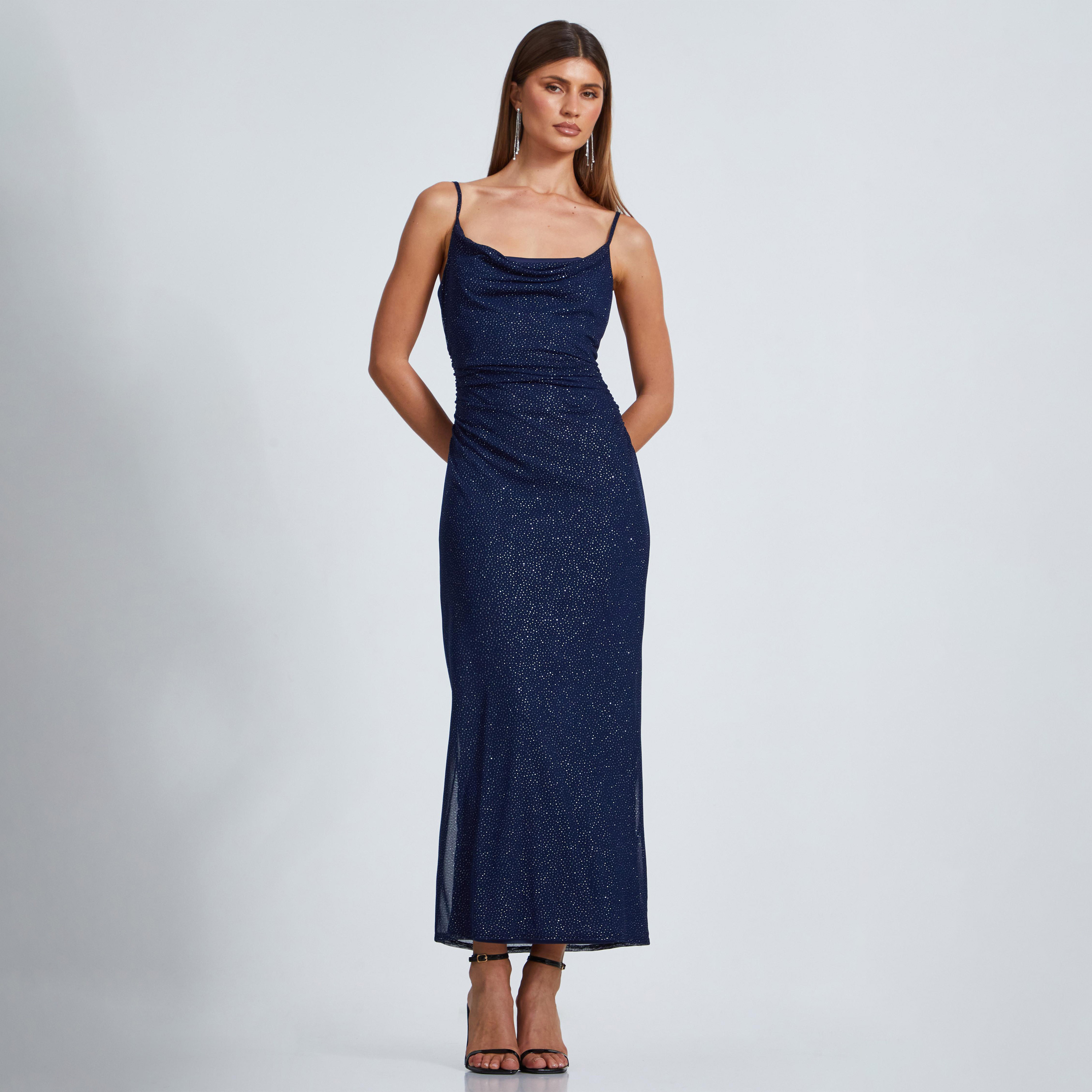كويز-  فستان ميداكسي (بطول متوسط) أزرق داكن بقماش شبكي لامع بياقة منخفضة-women-clothing-dresses-image-1