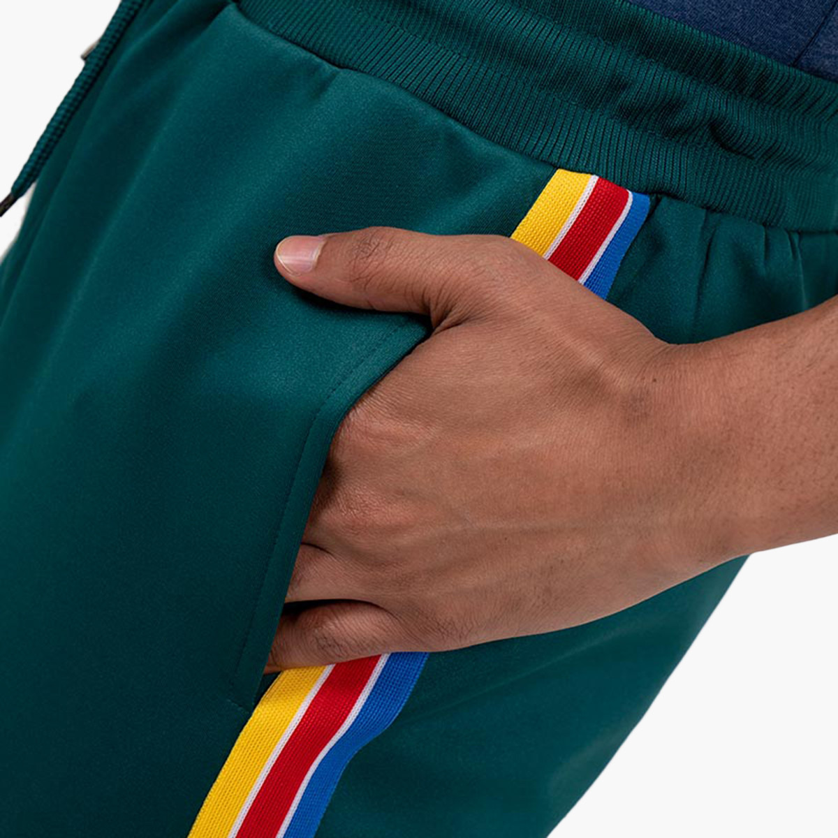 BlueAge Men Solid Pocket Detail Drawstring Jogger-men-clothing-sportswearandactivewear-bottoms-image-2