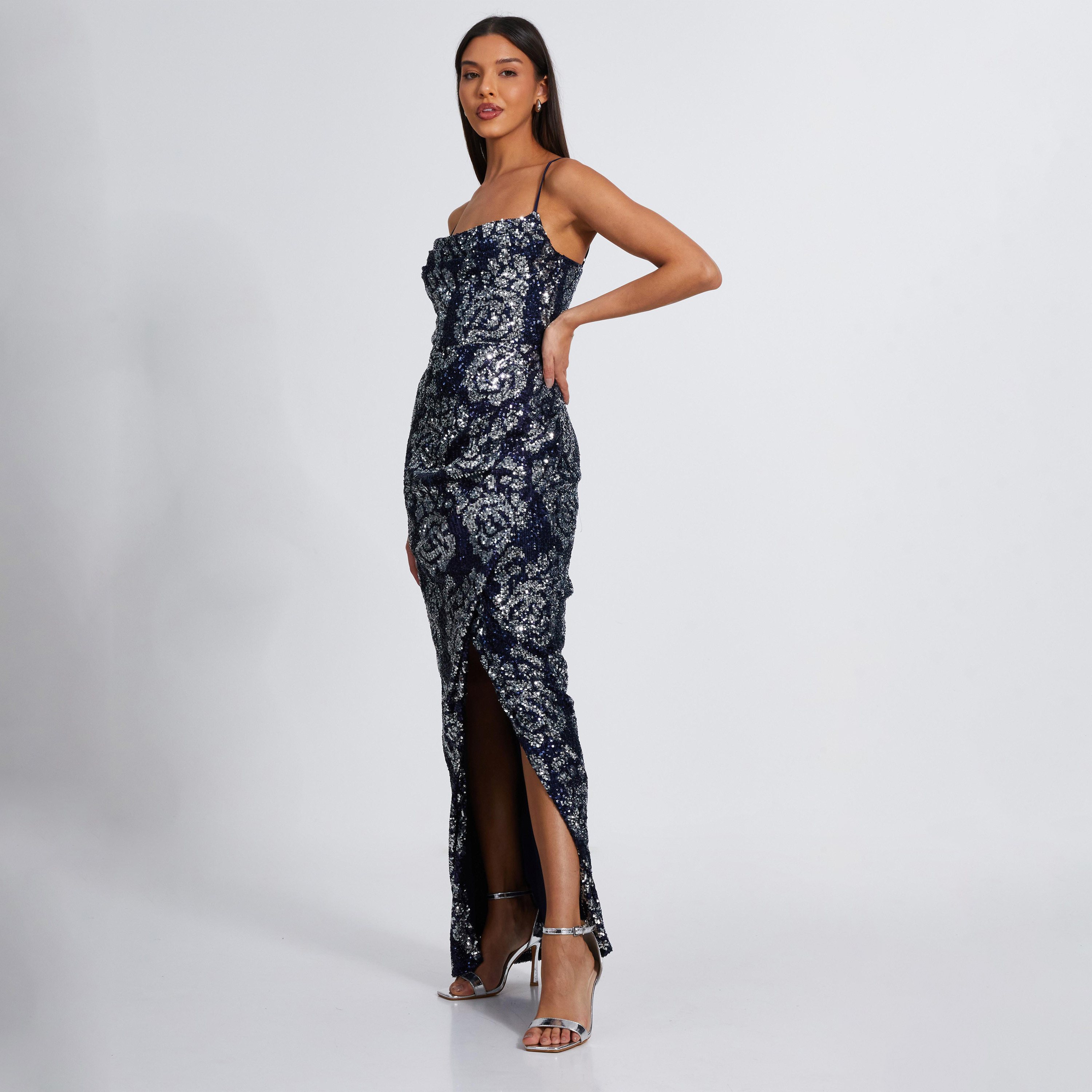 كويز-  فستان ماكسي بقماش سكوبا من الترتر برقبة منخفضة-women-clothing-dresses-image-2