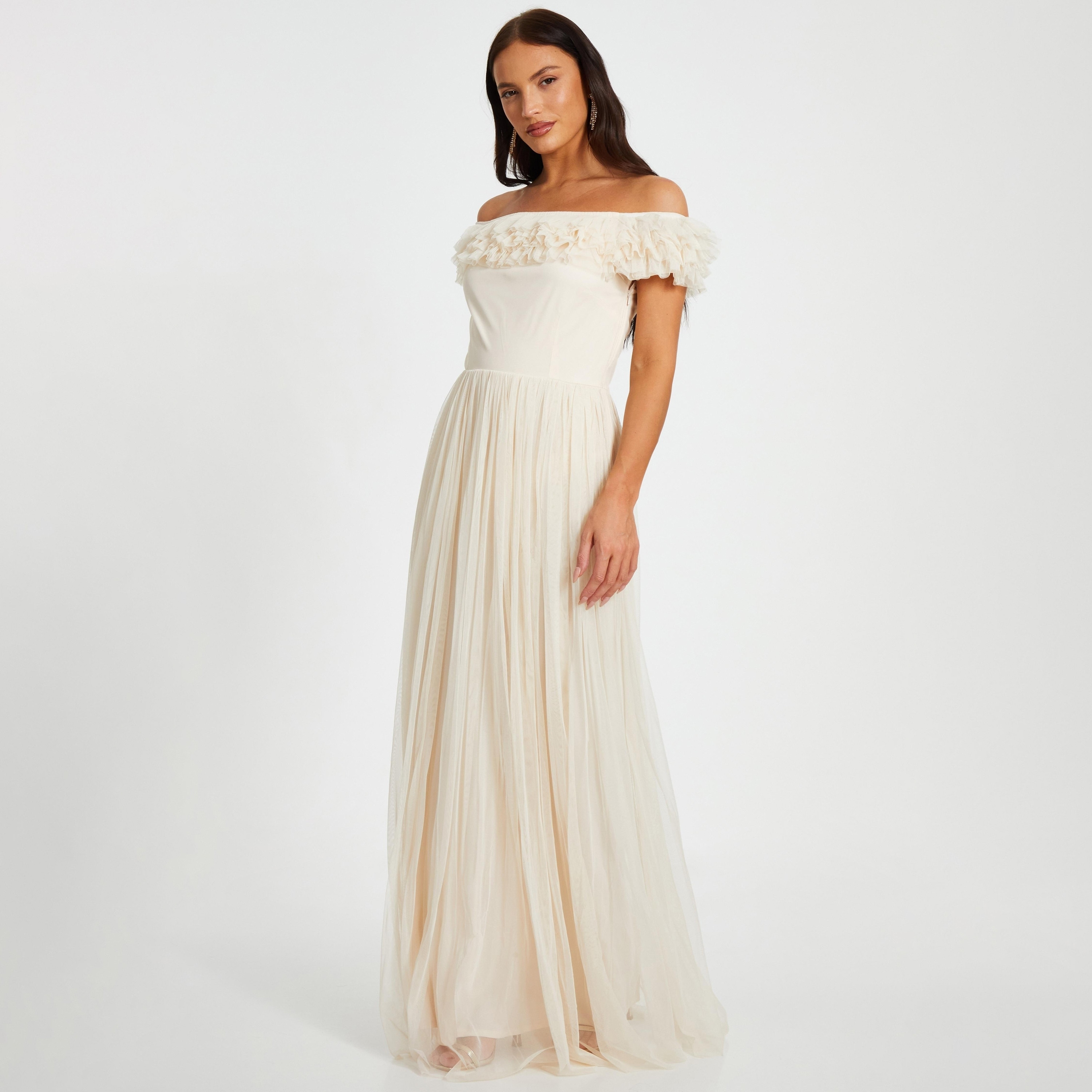 فستان ماكسي نسائي مكشوف الكتفين بفتحة رقبة باردة مع كشكشة شبكية من كويز-women-clothing-dresses-image-8