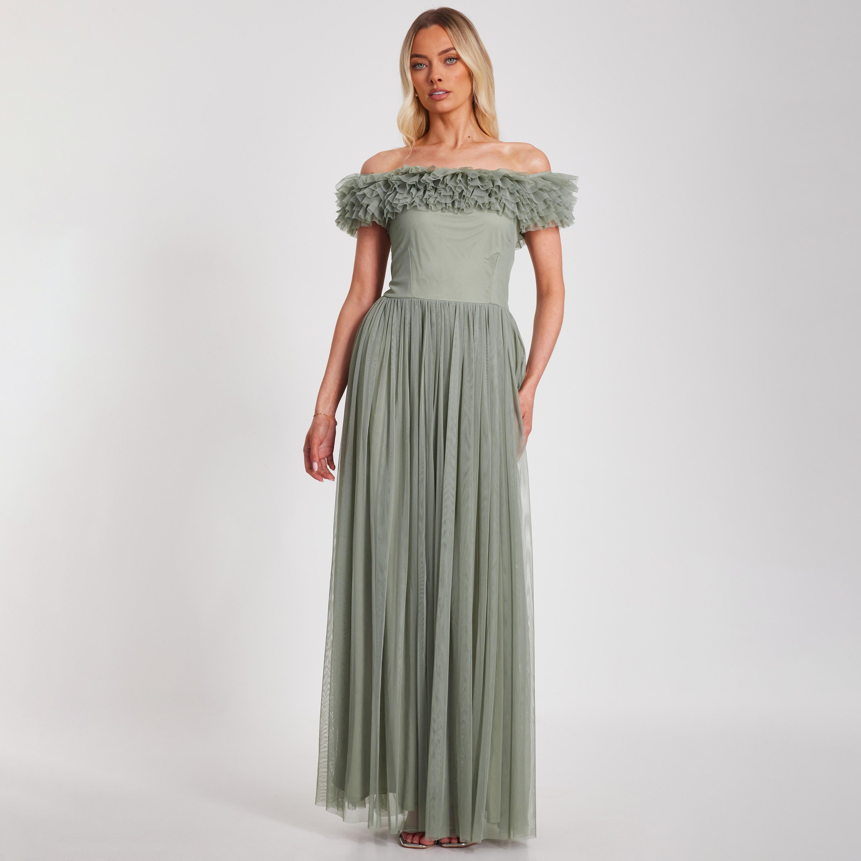 فستان ماكسي نسائي مكشوف الكتفين بفتحة رقبة باردة مع كشكشة شبكية من كويز-women-clothing-dresses-image-1