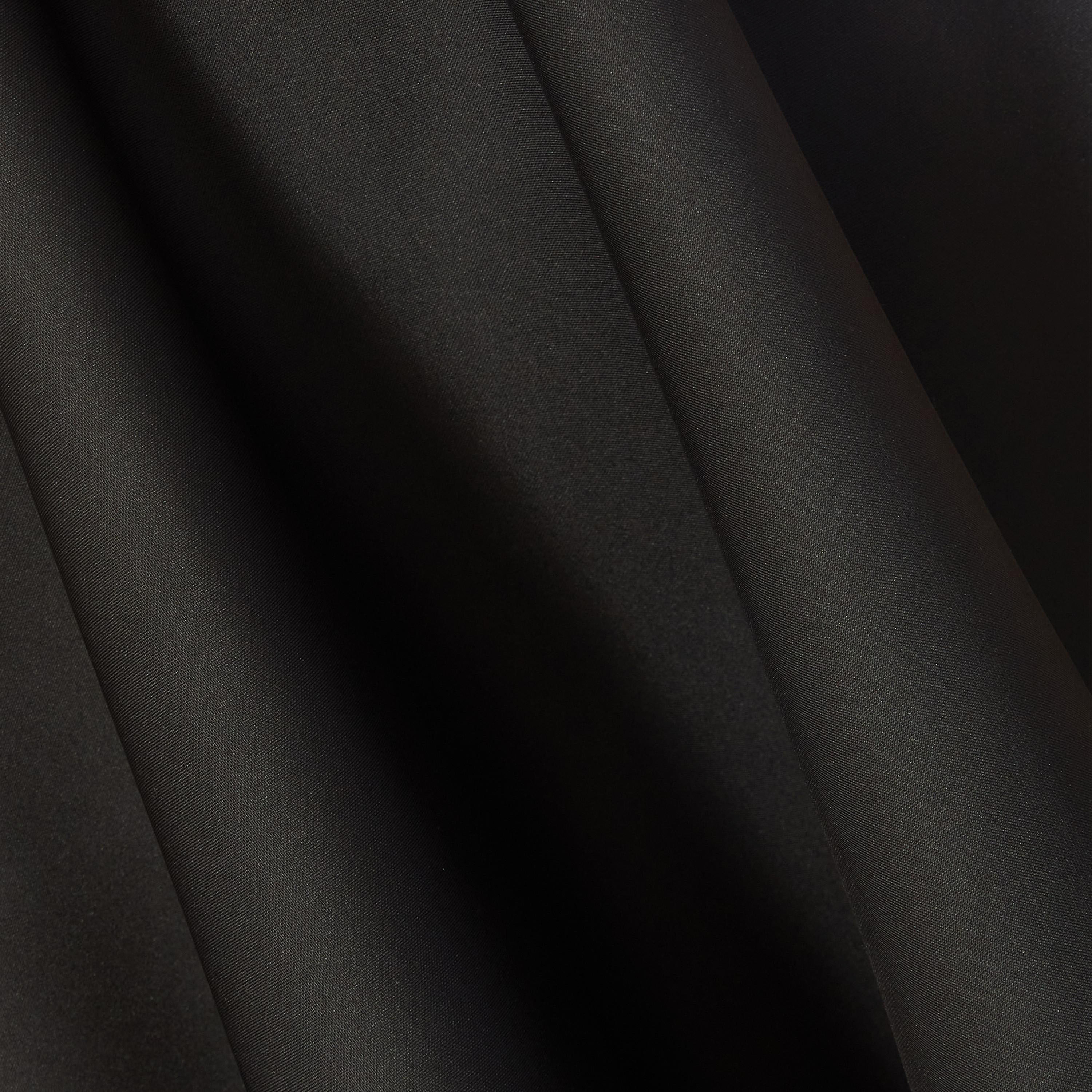 كويز-  فستان سكيتر أسود بقصّة مكشوفة الكتفين من قماش سكوبا-women-clothing-dresses-image-6