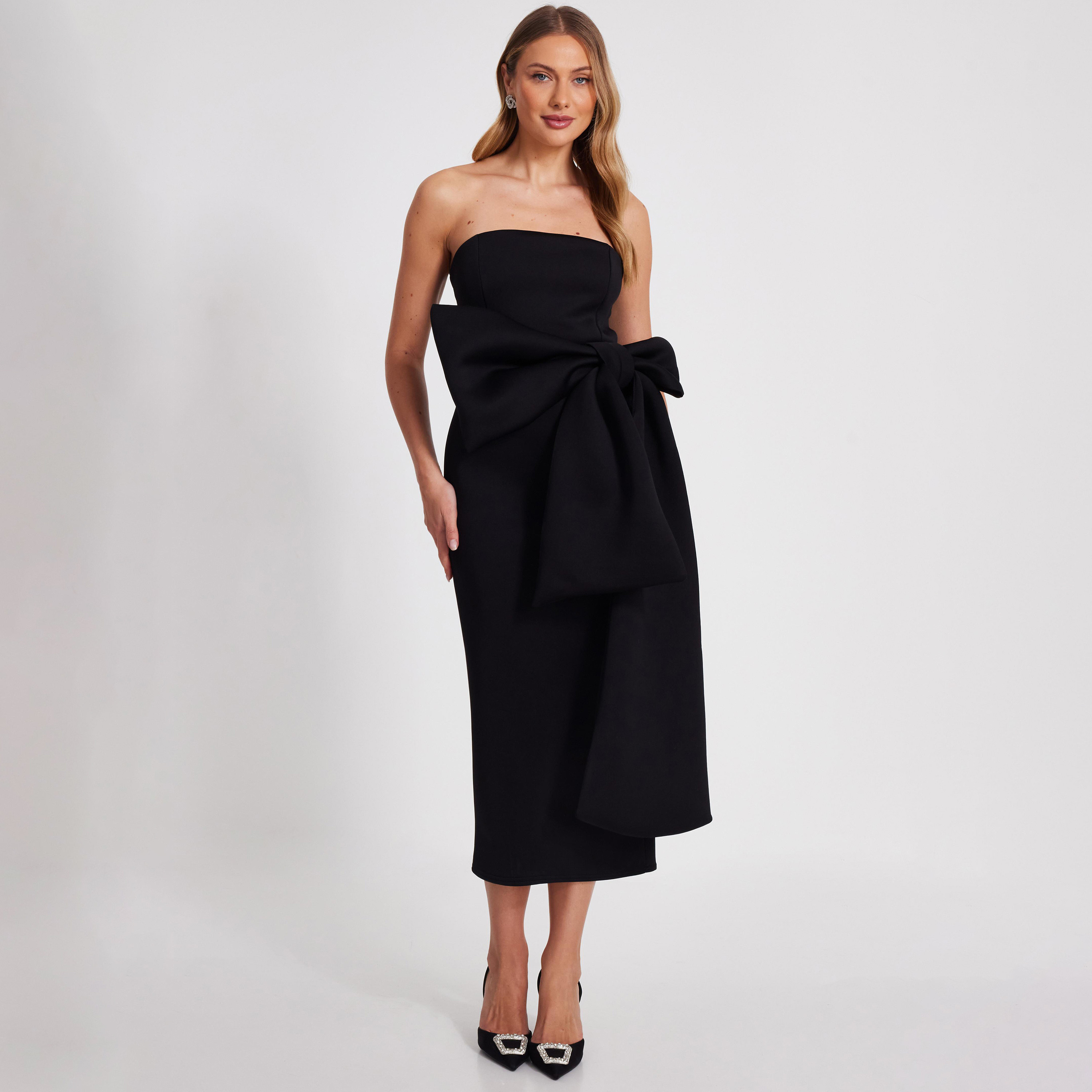 كويز-  فستان ميداكسي أسود بدون حمالات ومزين بفيونكة-women-clothing-dresses-image-1