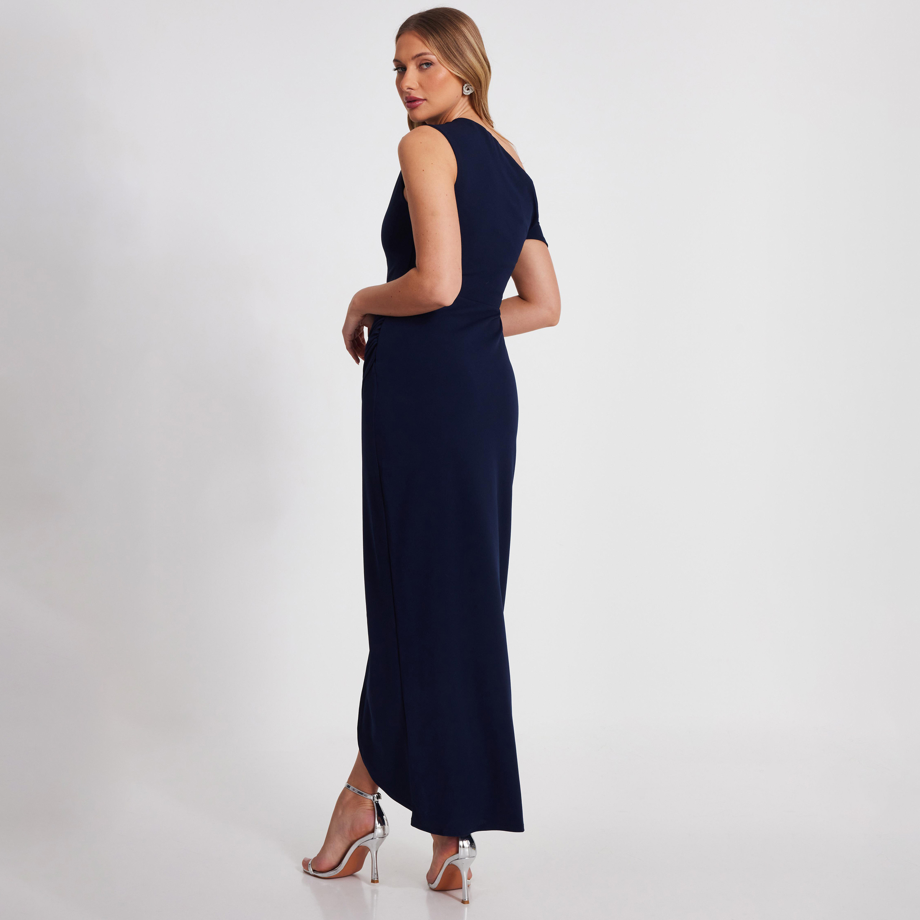 كويز-  فستان ماكسي غير متماثل بكتف واحد من قماش سكوبا من الكريب-women-clothing-dresses-image-3