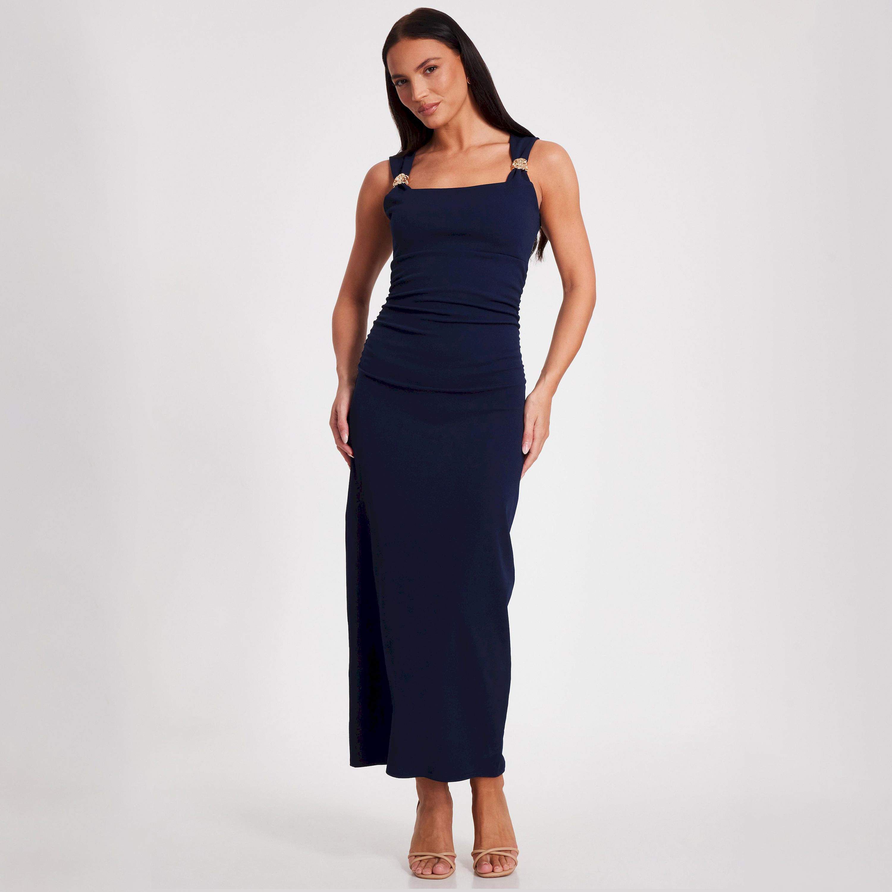 كويز-  فستان بطول متوسط (ميداكسي) من قماش الكريب البحري مع مشبك ذهبي-women-clothing-dresses-image-1