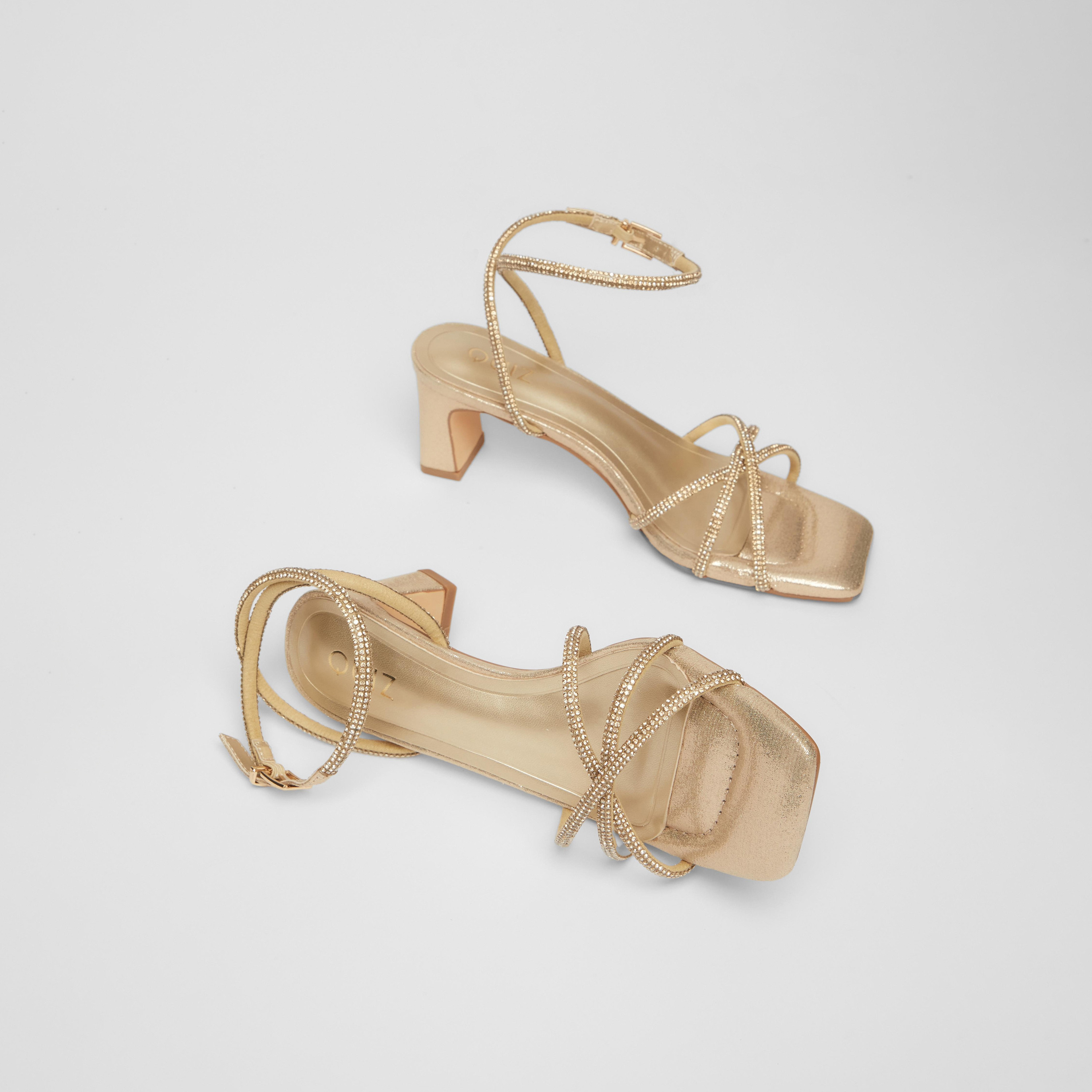 كويز صندل نسائي بكعب مربع وأربطة مرصعة بالماس حول الكاحل-women-shoes-sandals-heeled-image-12