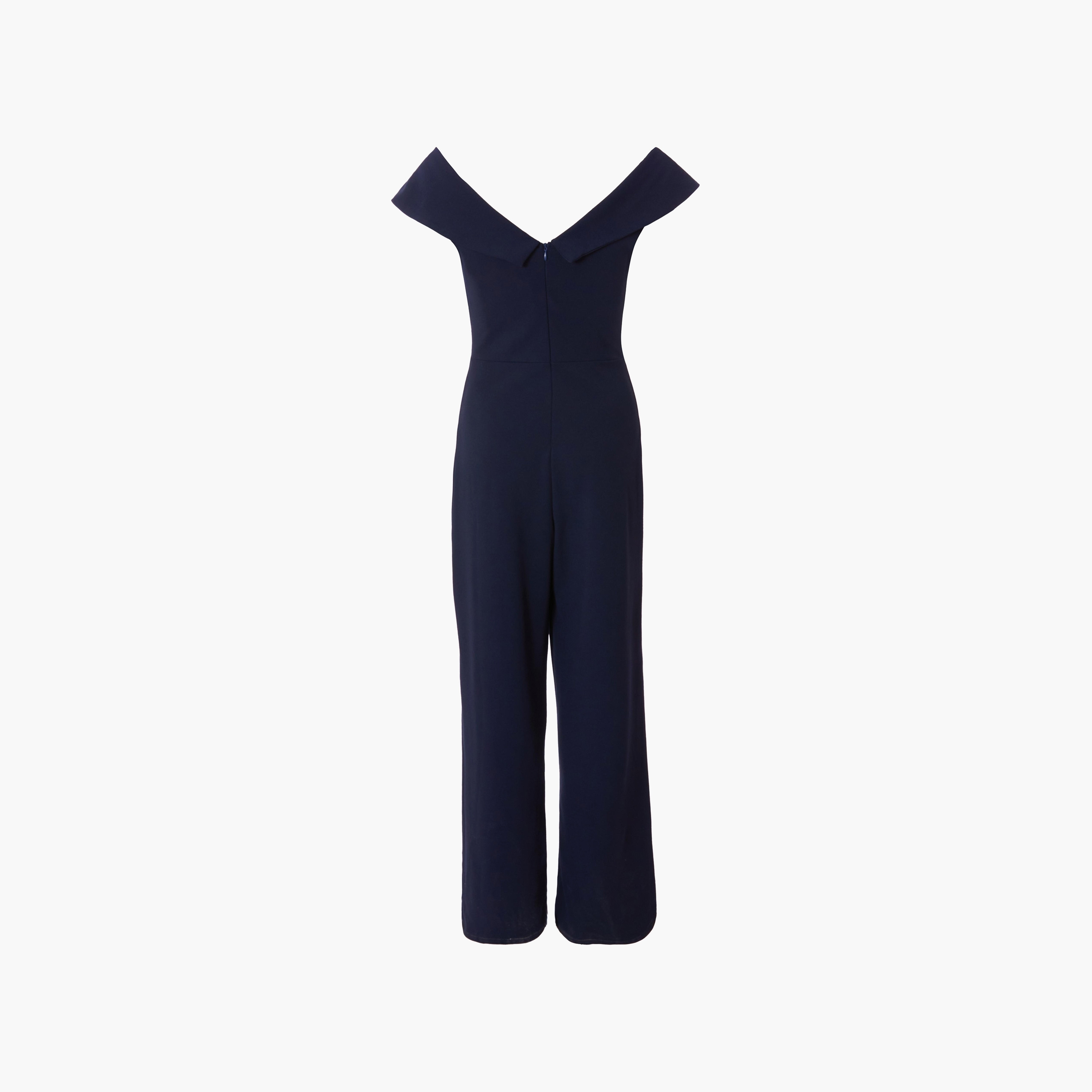 جمبسوت نسائي أزرق داكن من قماش الكريب سكوبا بياقة باردة من كويز-women-clothing-jumpsuits-image-6