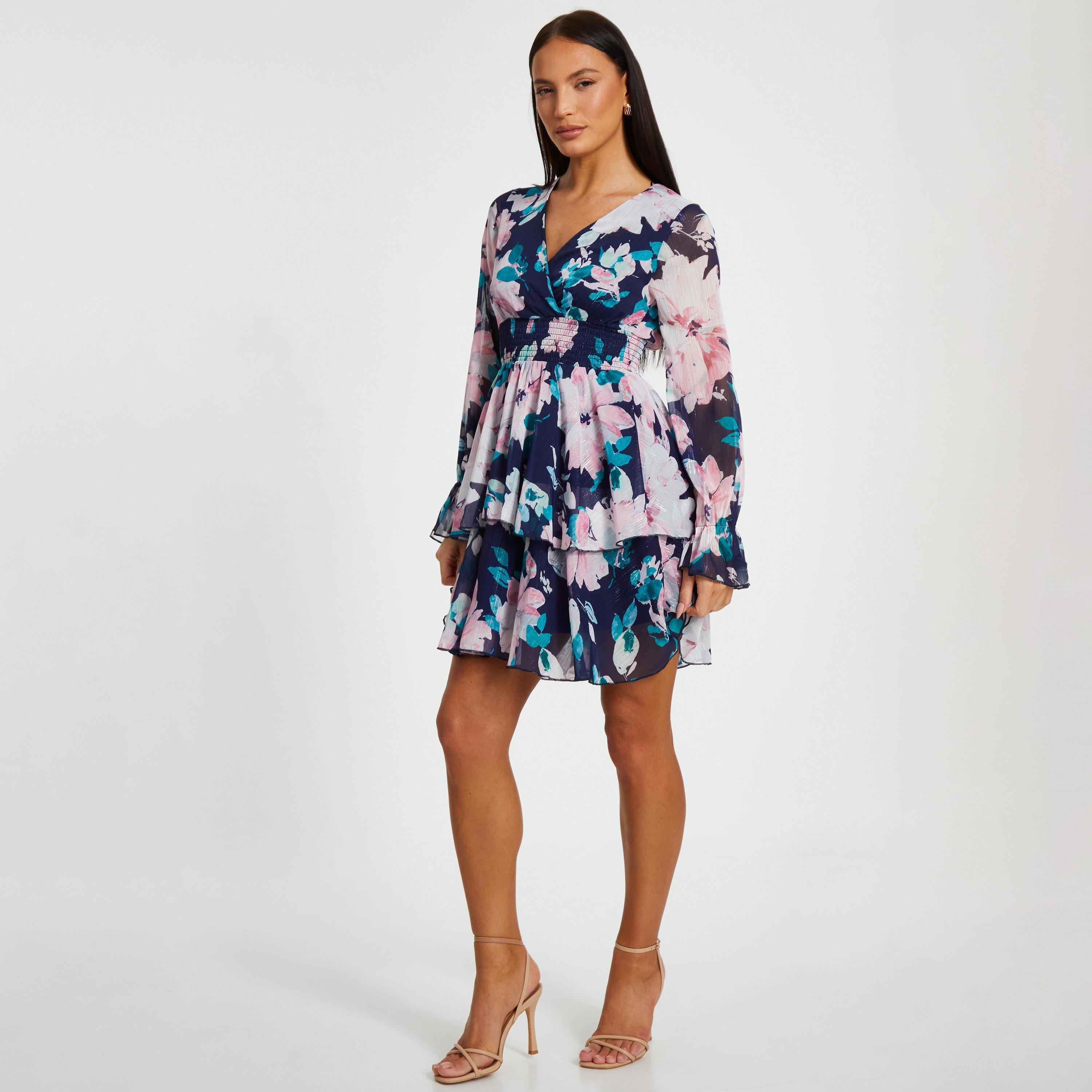 فستان نسائي قصير من الشيفون الزهري متعدد الطبقات باللون الأزرق الداكن من كويز-women-clothing-dresses-image-2