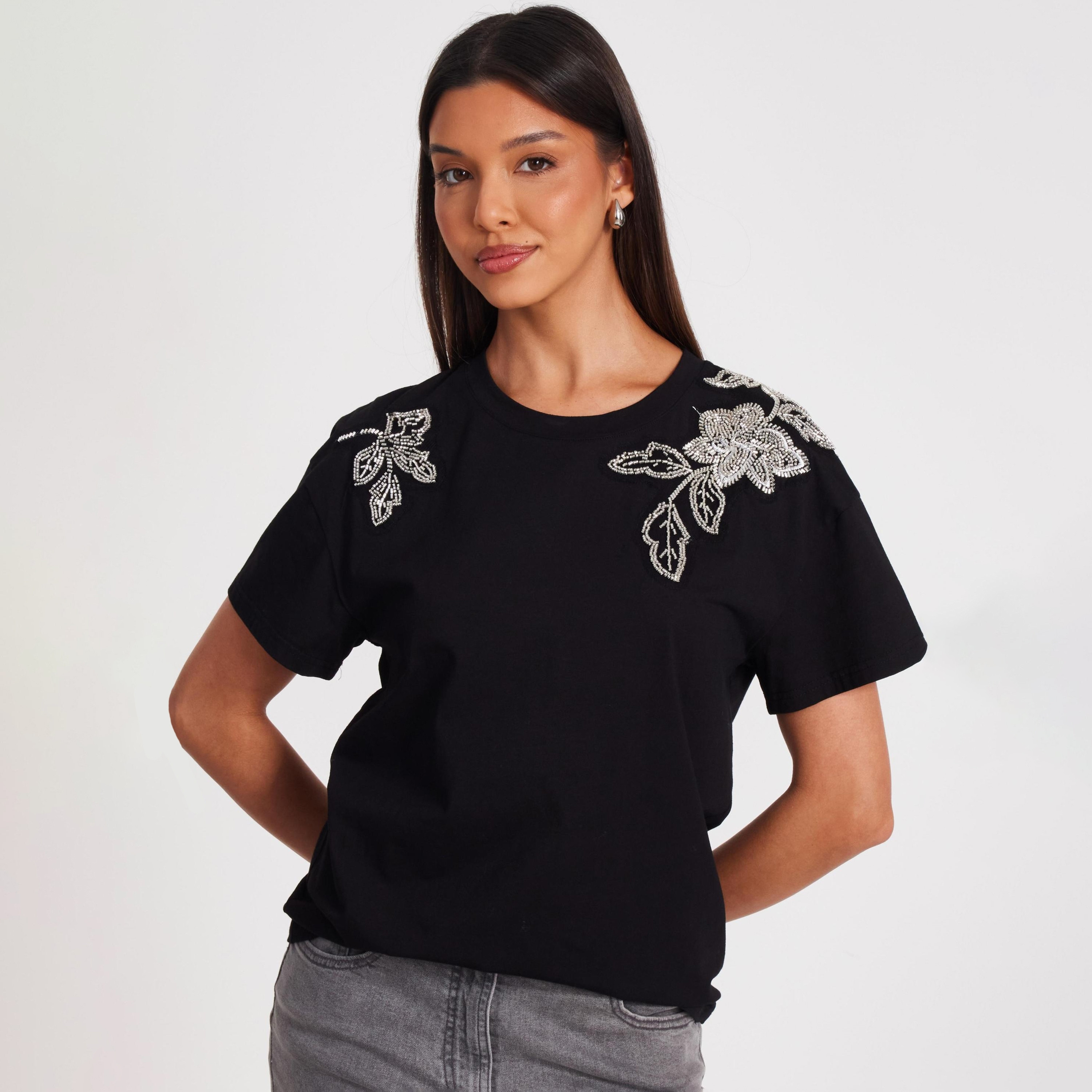 بلوزة نسائية سوداء من القطن مزينة بالخرز من كويز-women-clothing-shirtsandblouses-blouses-image-1