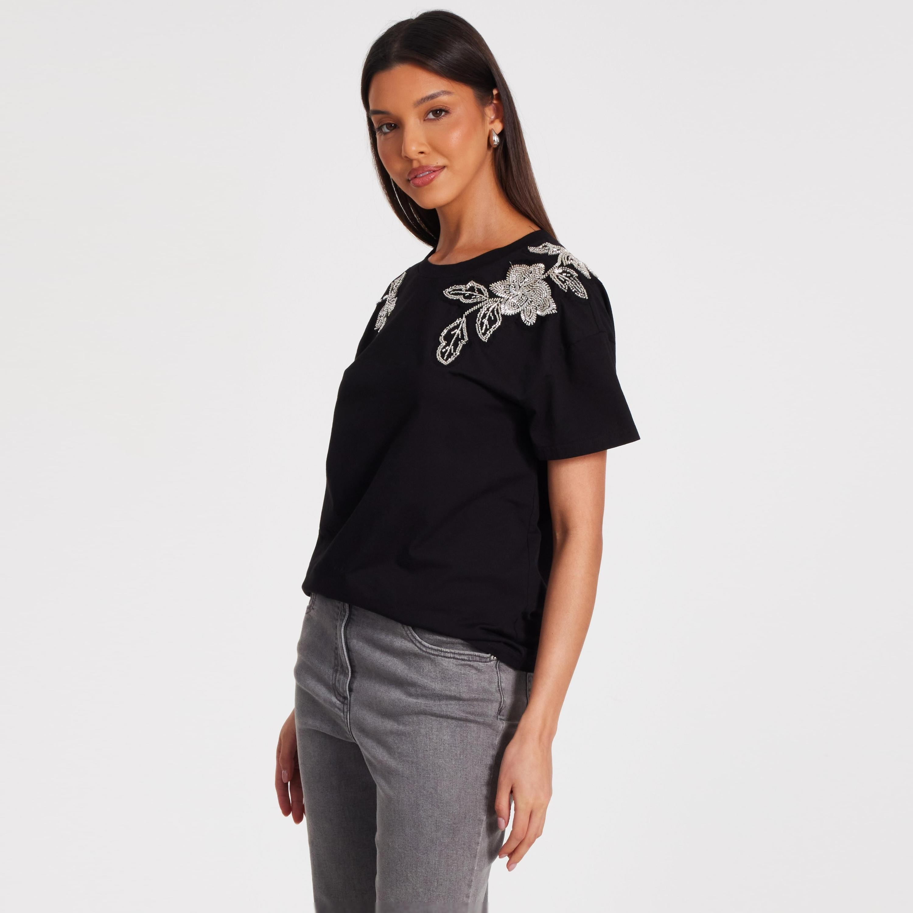 بلوزة نسائية سوداء من القطن مزينة بالخرز من كويز-women-clothing-shirtsandblouses-blouses-image-2