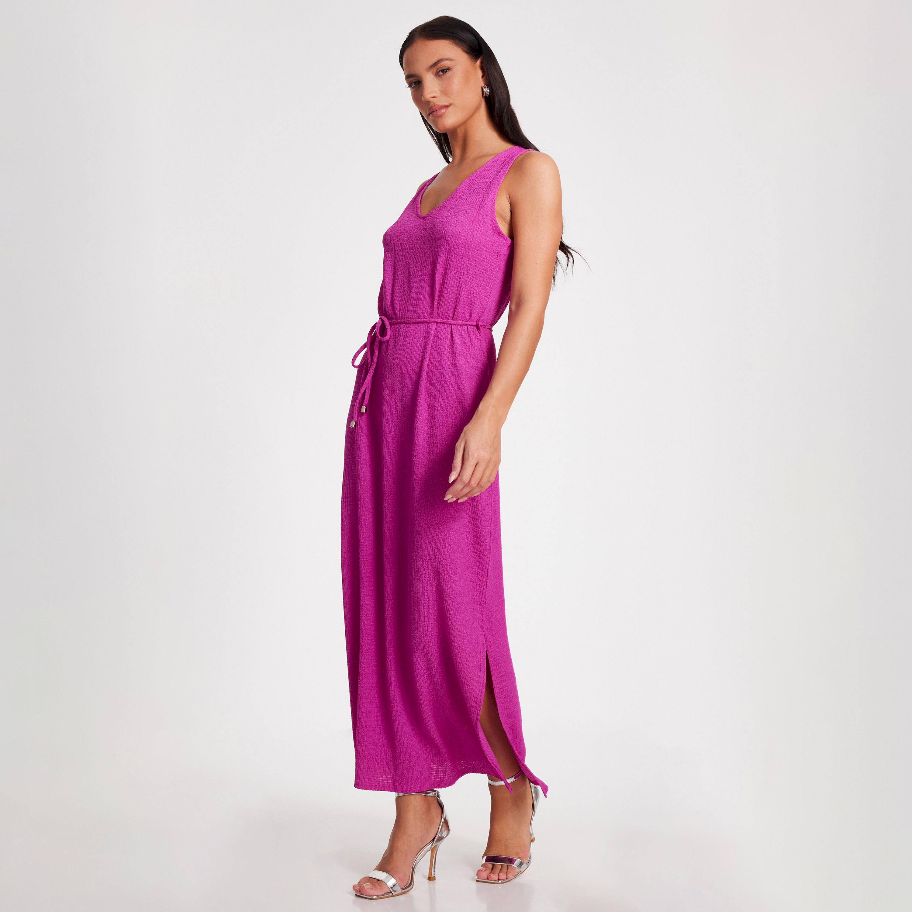 كويز-  فستان بطول متوسط (ميداكسي) أرجواني بفتحة رقبة على شكل حرف V مع حزام برباط-women-clothing-dresses-image-2