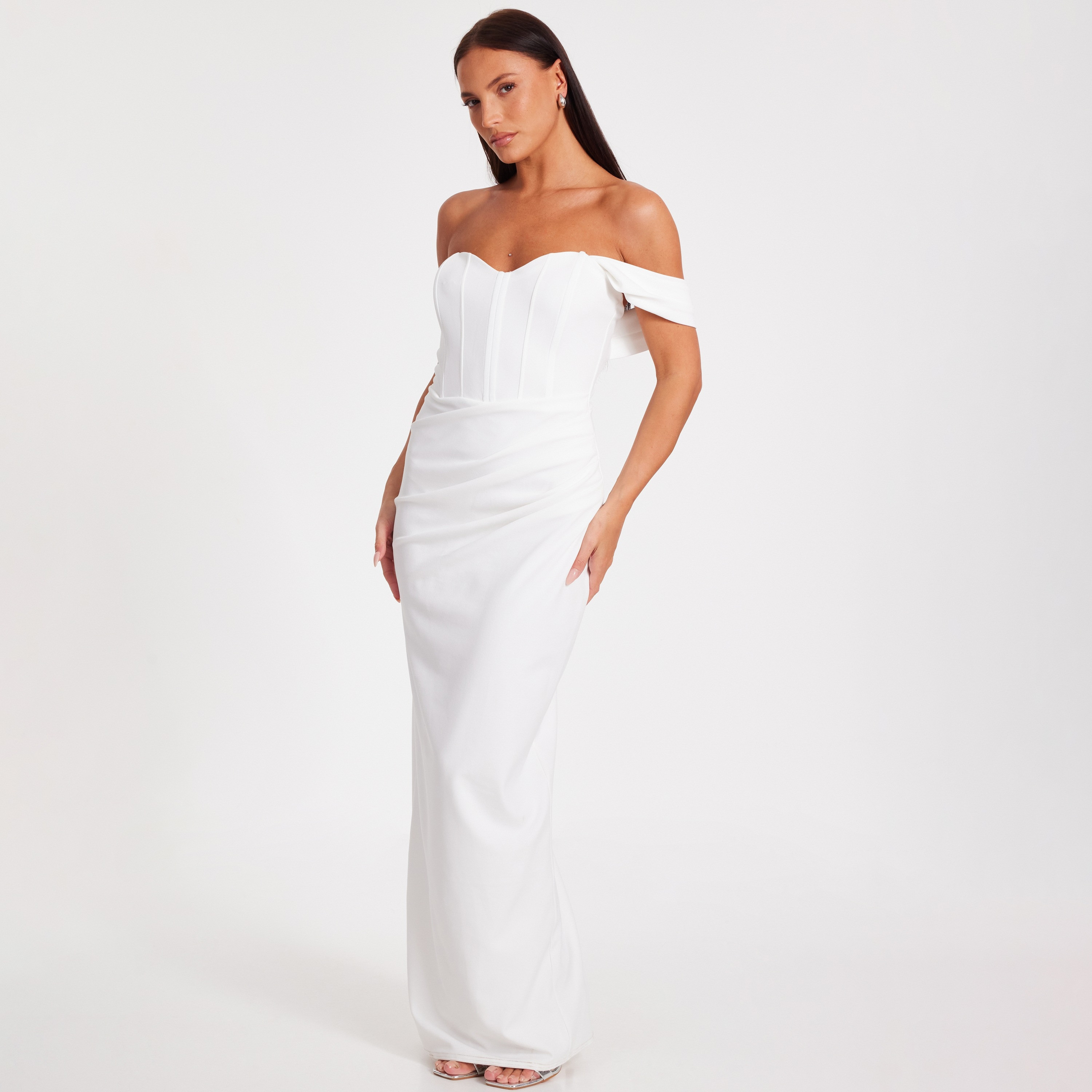 فستان ماكسي سكوبا كريب بياقة باردو كورسيه أبيض للنساء من كويز-women-clothing-dresses-image-2