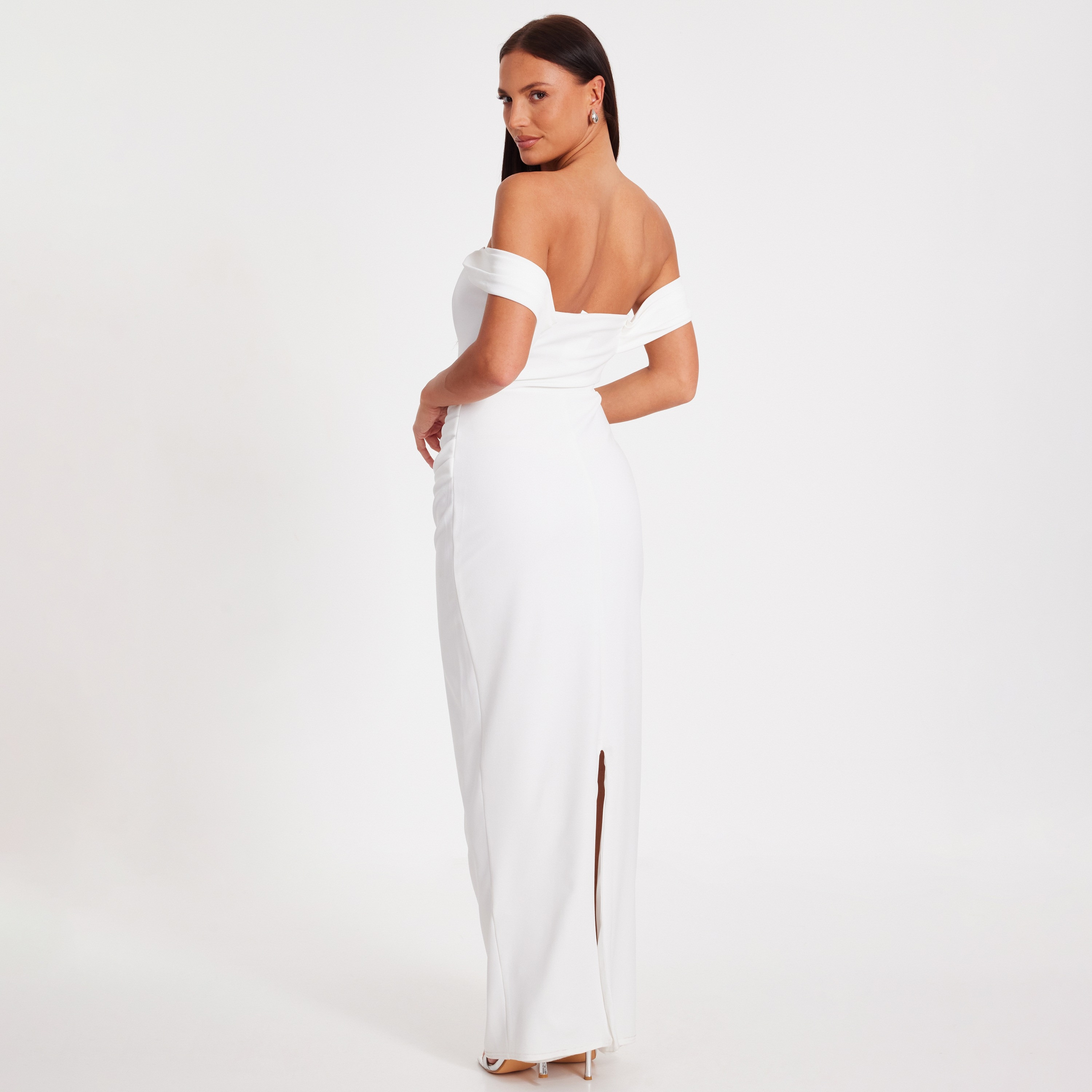 فستان ماكسي سكوبا كريب بياقة باردو كورسيه أبيض للنساء من كويز-women-clothing-dresses-image-3