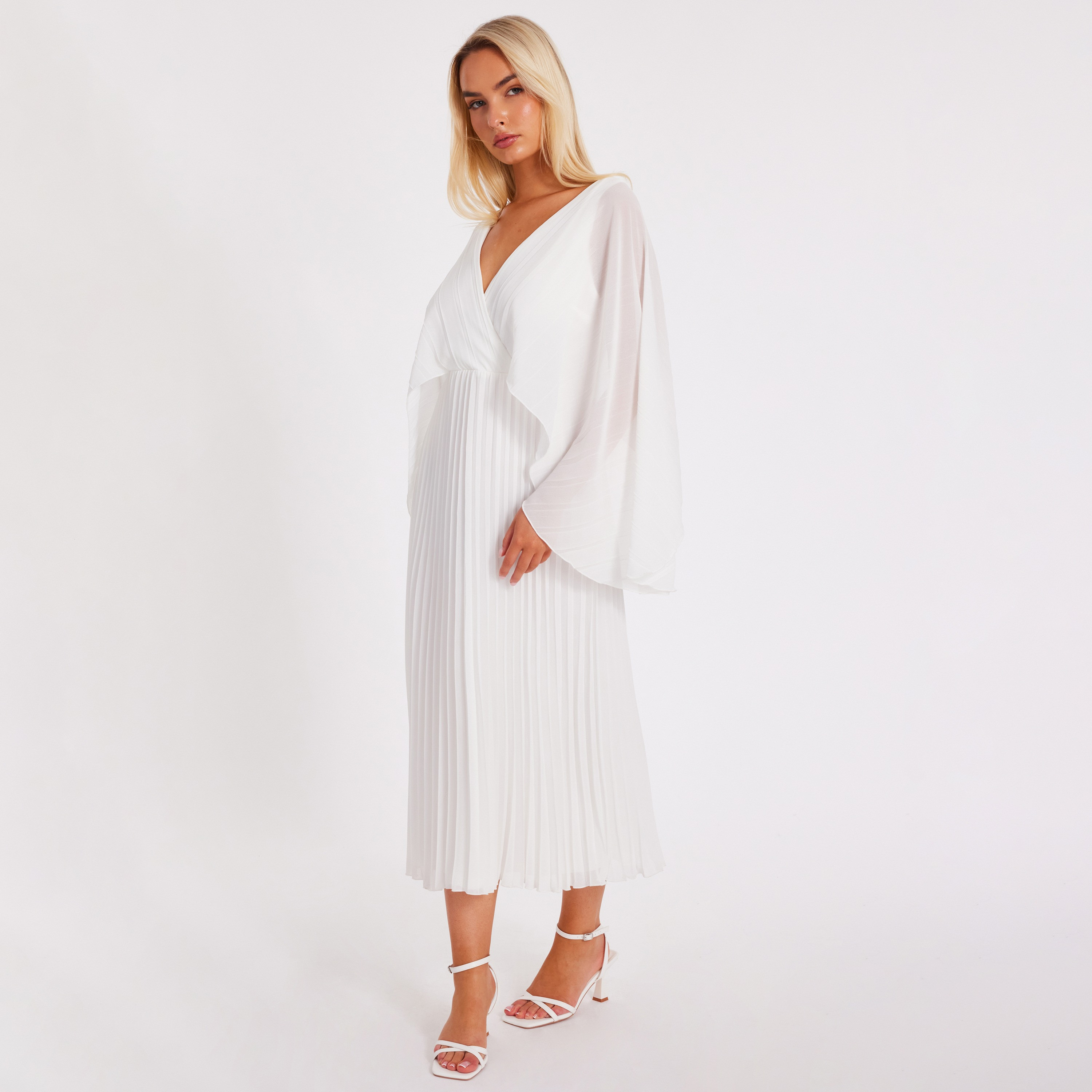 فستان شيفون متوسط الطول بأكمام كاب ومطوي للنساء من كويز-women-clothing-dresses-image-2