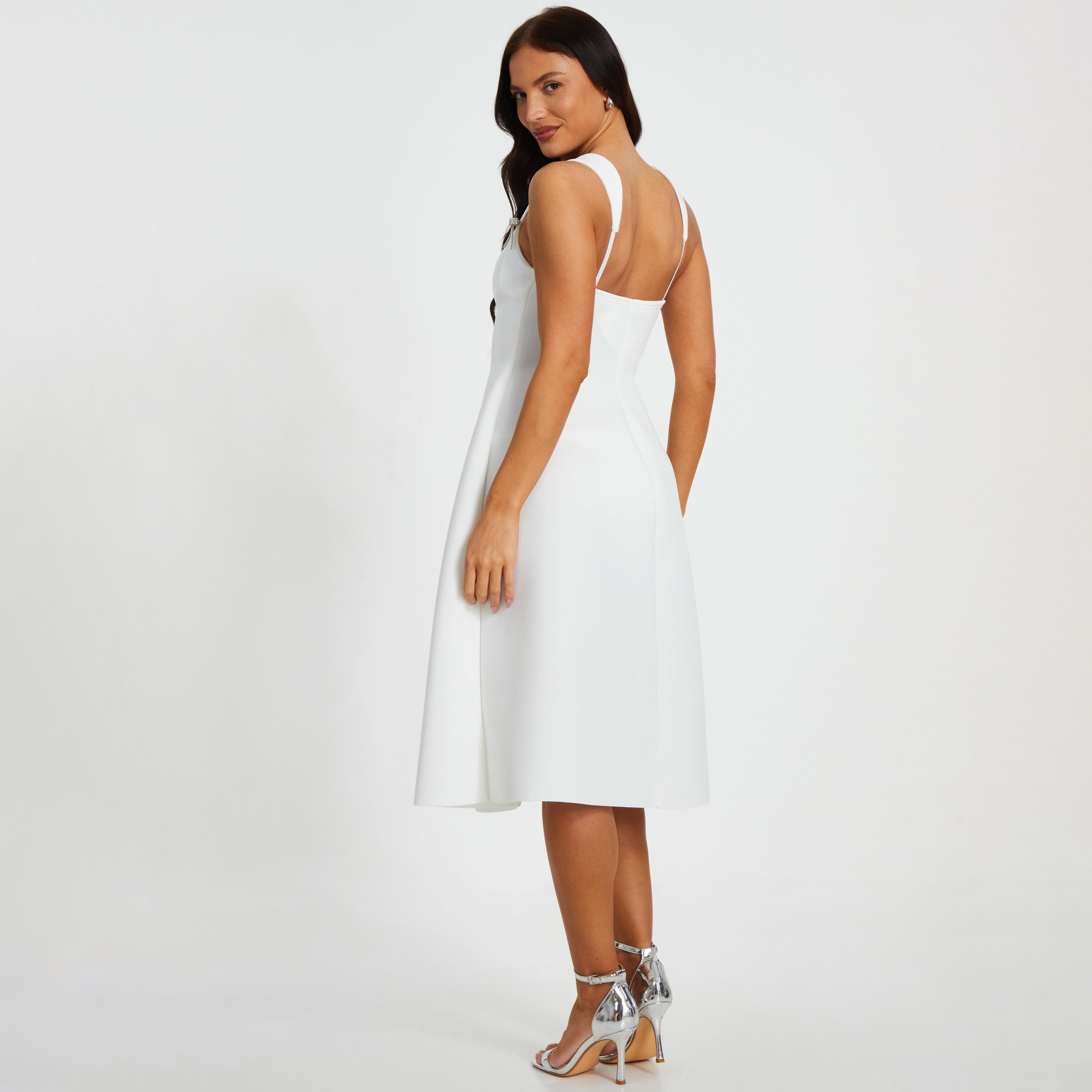فستان نسائي متوسط الطول مصنوع من قماش الكريب سكوبا بياقة مربعة من كويز-women-clothing-dresses-image-3