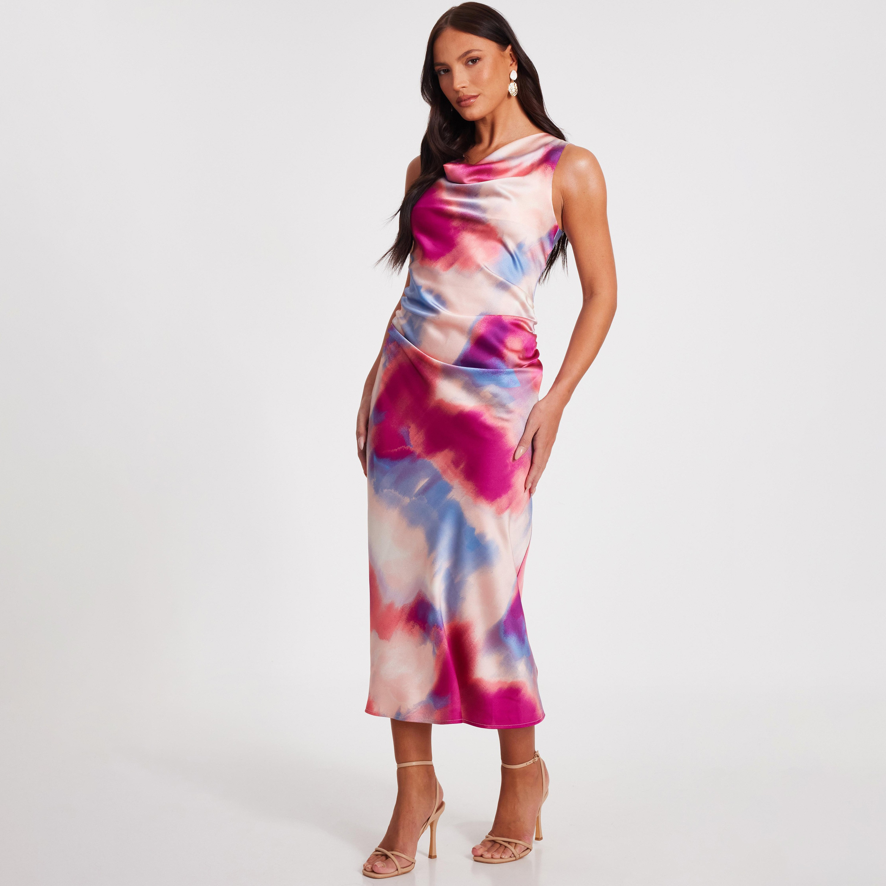 فستان متوسط الطول من الساتان بفتحة رقبة واسعة باللون الوردي للنساء من كويز-women-clothing-dresses-image-2