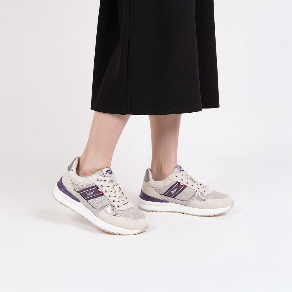 حذاء سنيكرز برباط إغلاق وطبعات شعار للنساء من لي كوبر-women-shoes-sneakers-image-2