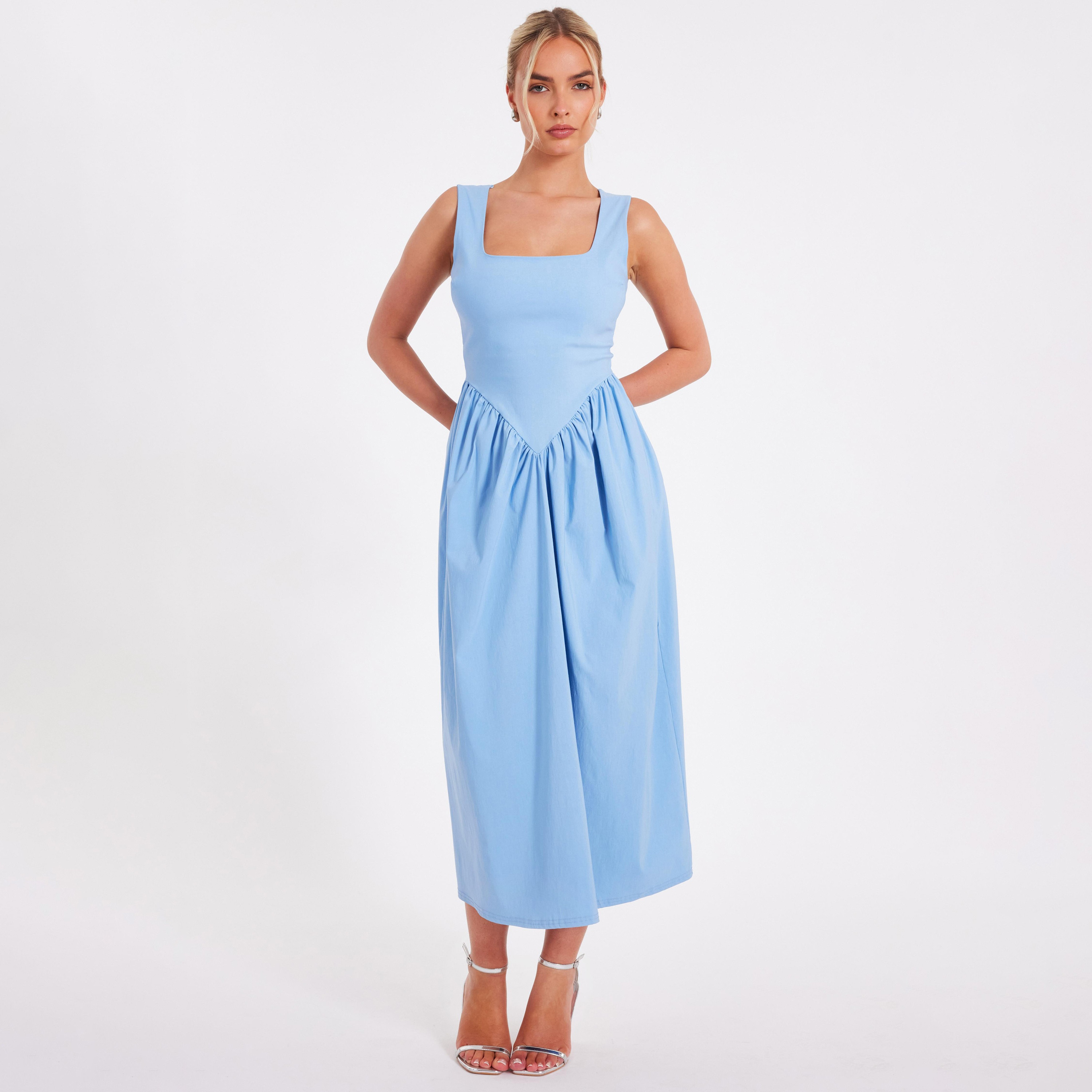فستان نسائي متوسط الطول أزرق اللون بياقة مربعة وظهر مقوس من كويز-women-clothing-dresses-image-1