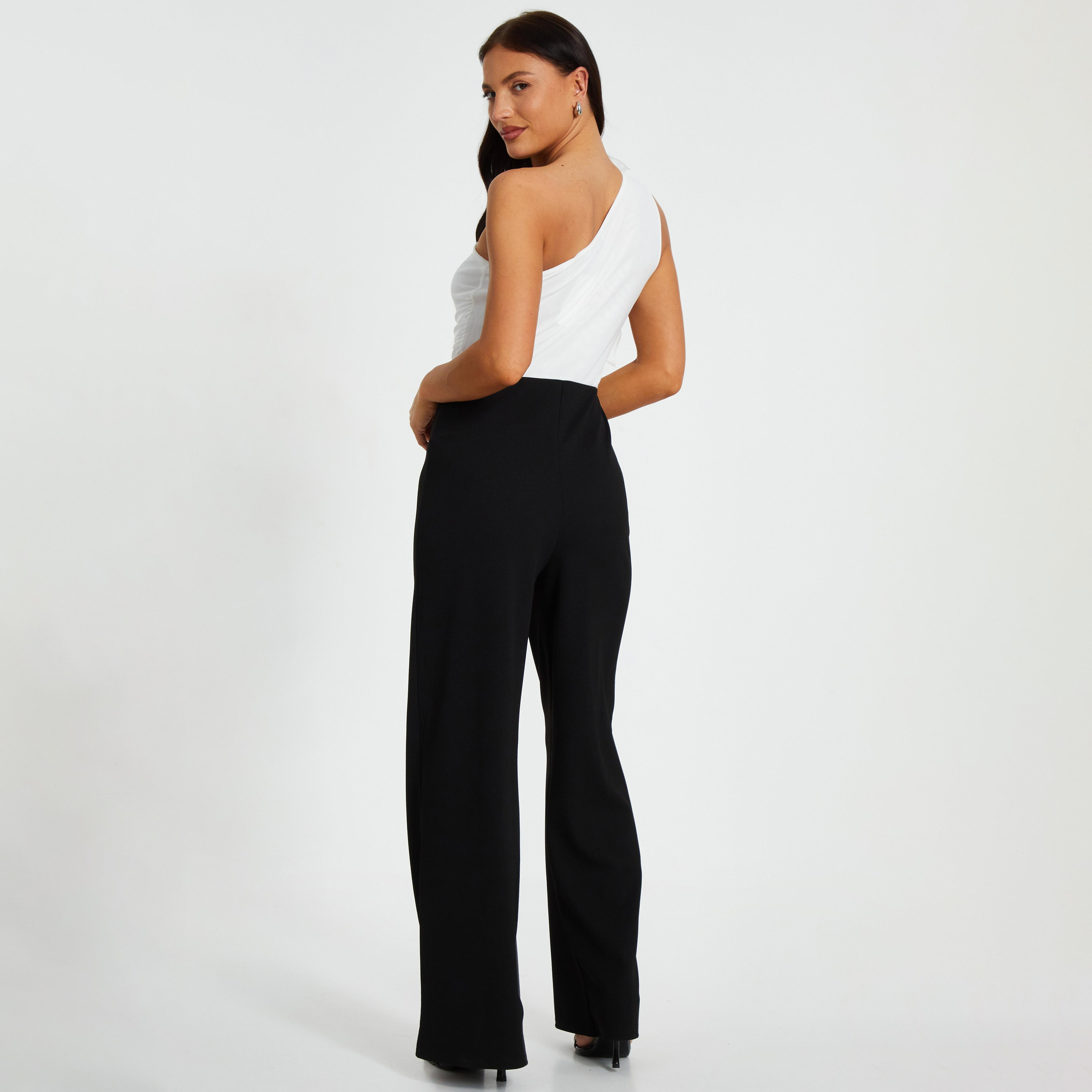بذلة نسائية ذات كتف واحد مكشكشة باللون الأسود من Quiz-women-clothing-jumpsuits-image-3