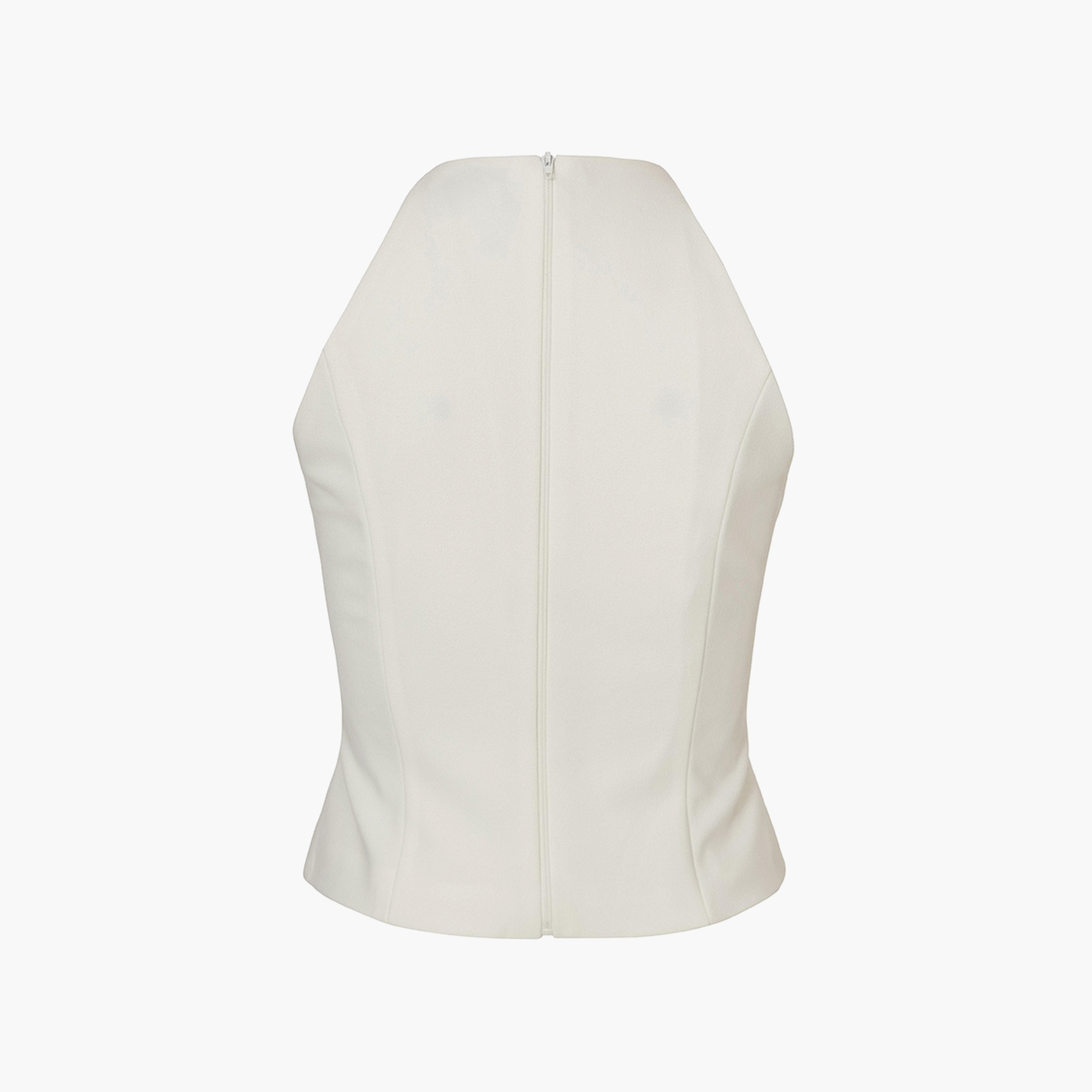 توب نسائي قصير أبيض برقبة رسن من قماش سكوبا كريب من كويز.-women-clothing-shirtsandblouses-blouses-image-6