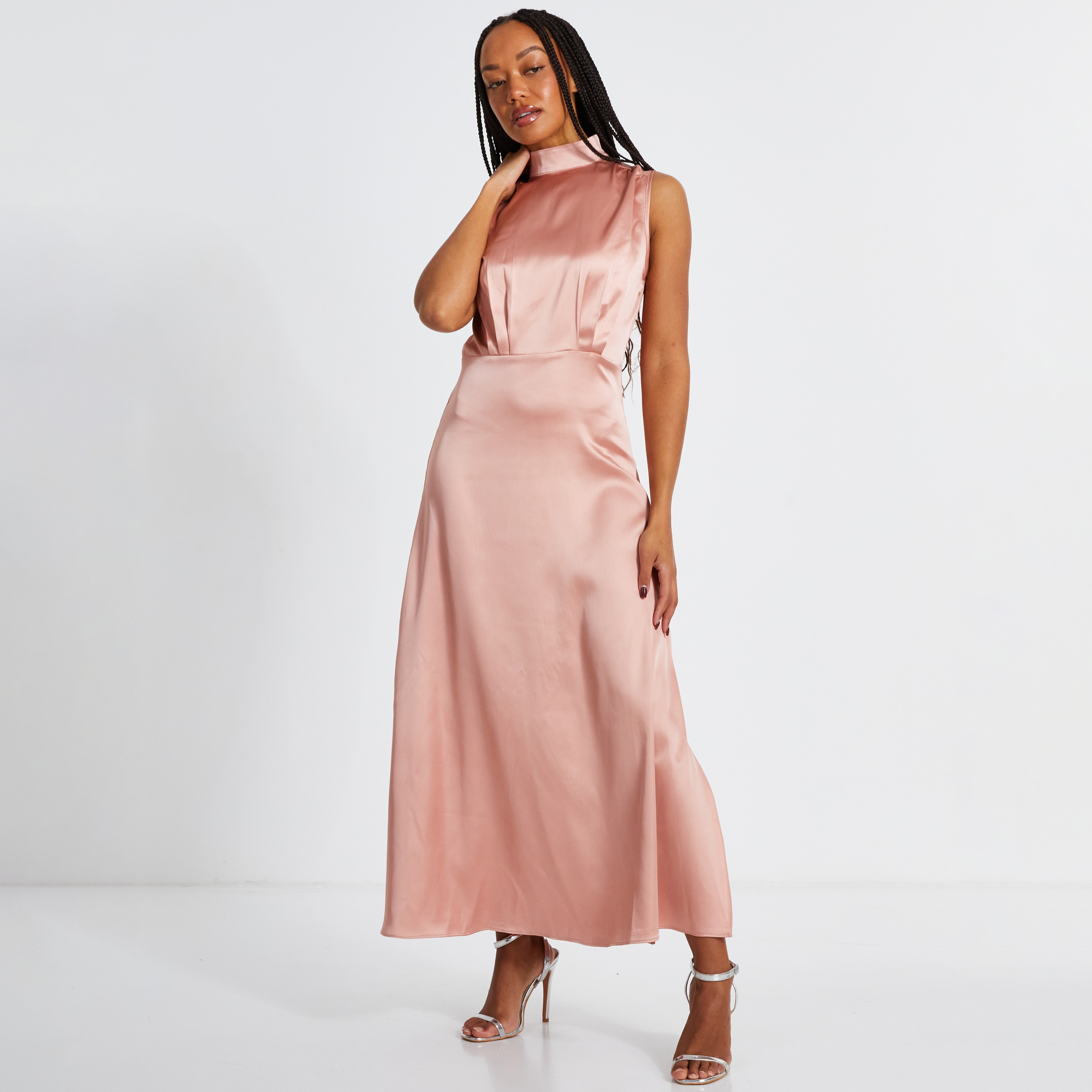 فستان نسائي بياقة عالية من الساتان - وردي باهت من كويز-women-clothing-dresses-image-1