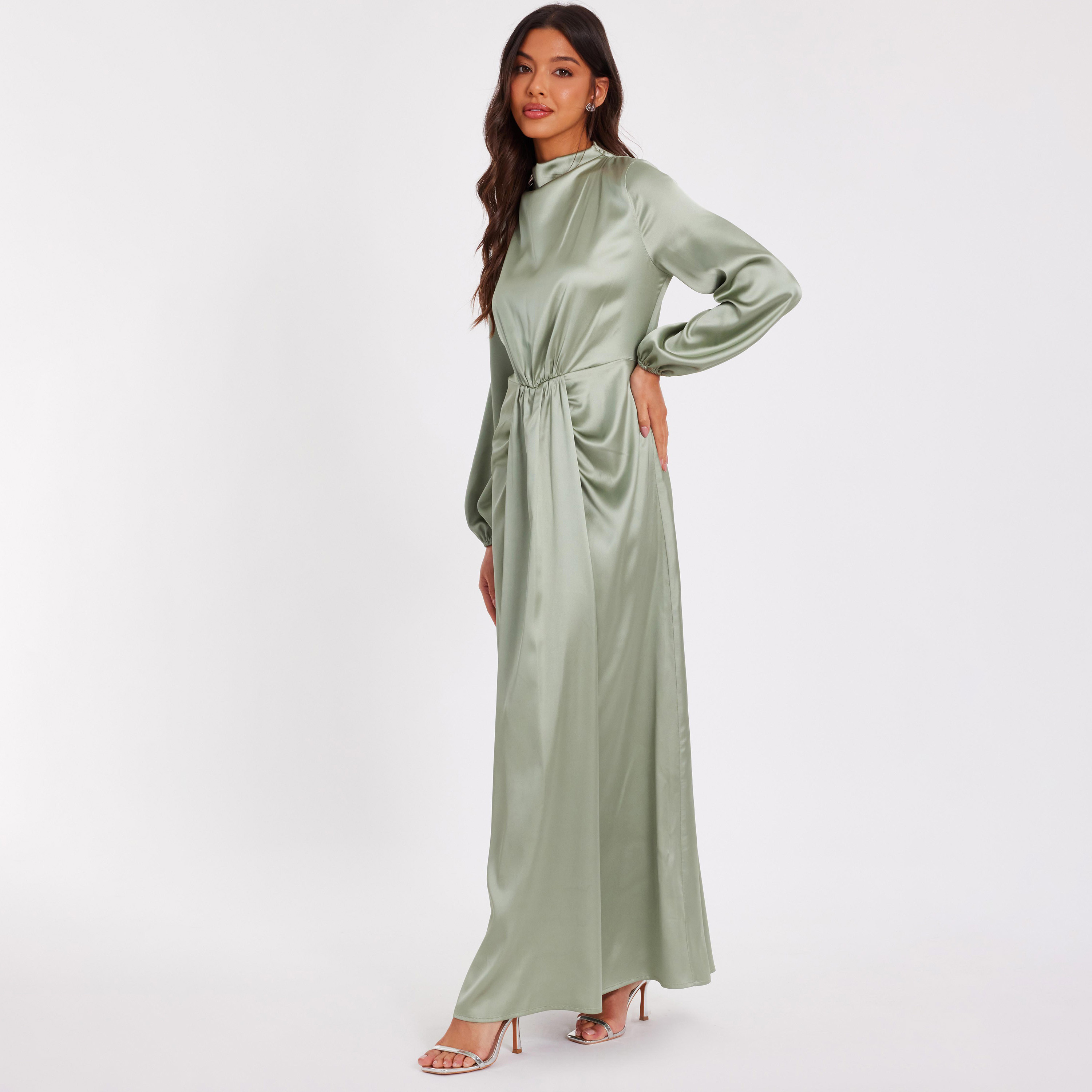 فستان سهرة ماكسي نسائي أخضر برقبة عالية وأكمام بالون من الساتان وقصة عمودية  من كويز.-women-clothing-dresses-image-2
