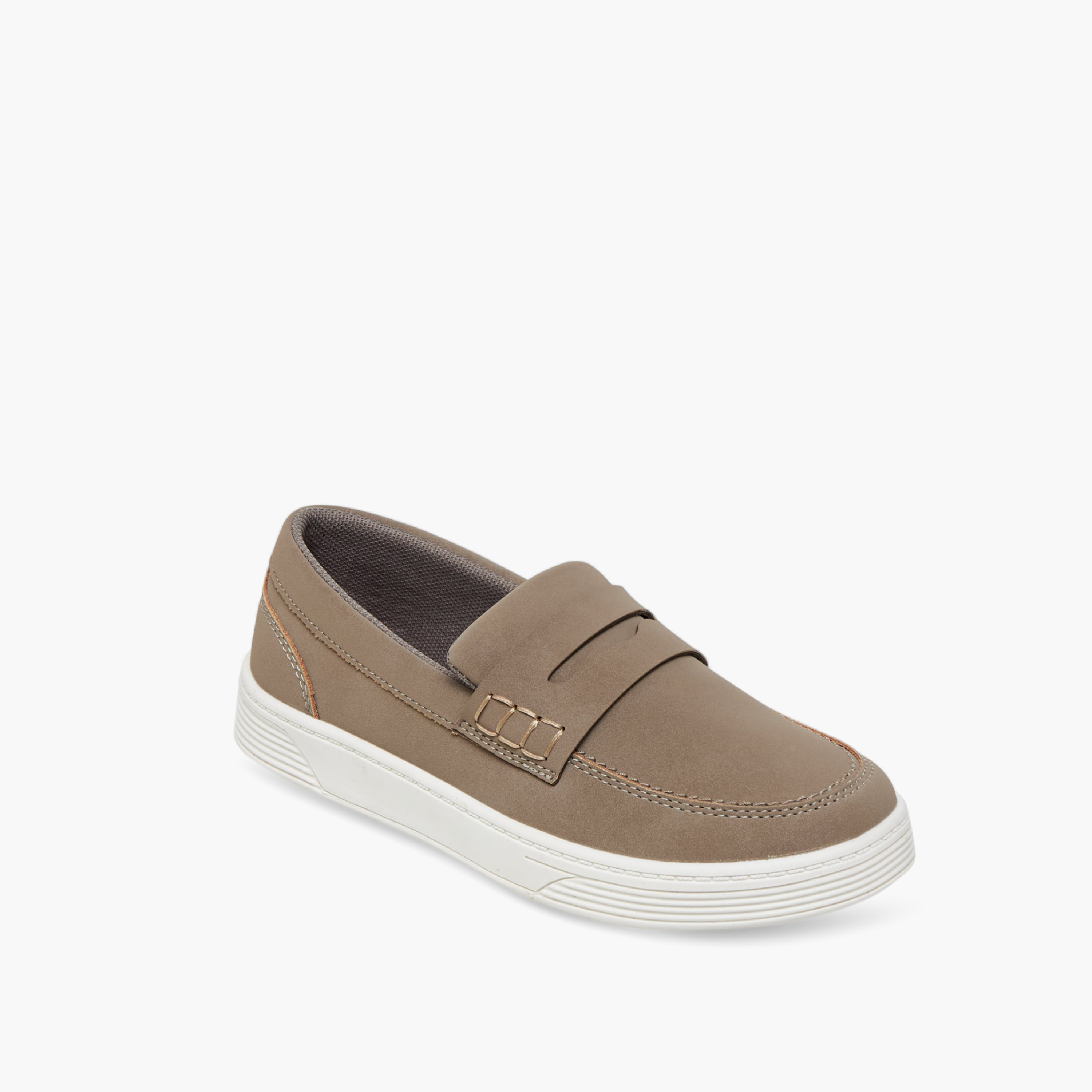 Mister Duchini Solid Slip-On Loafers with Cutout Detail-boys-shoes-loafers-image-2