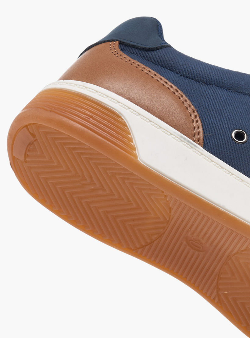 حذاء سنيكرز قوالب ملونة بشريط إغلاق لاصق من جونيورز-boys-shoes-sneakers-image-5