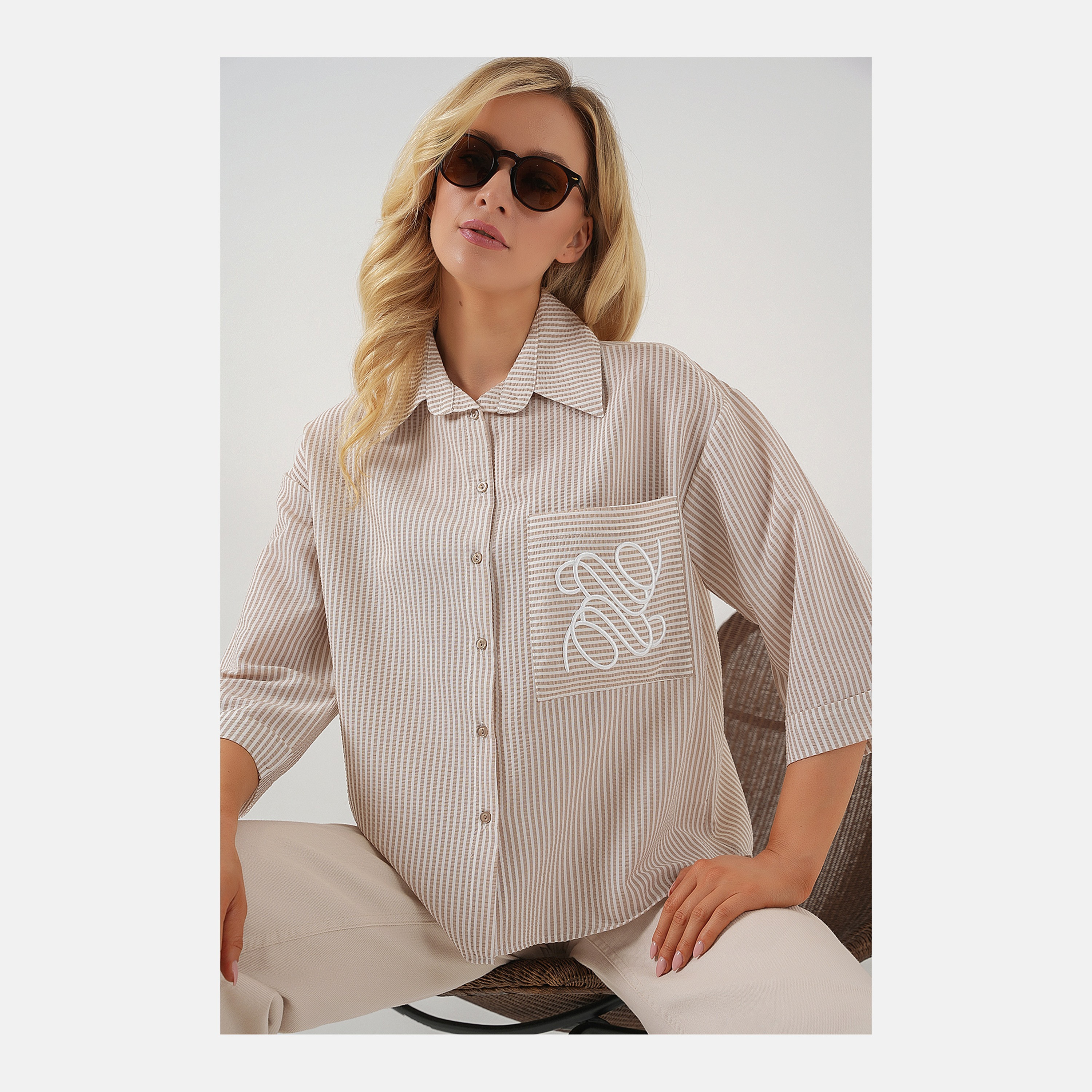 قميص نسائي باللون البيج بياقة مخططة من بيجدارت-women-clothing-shirtsandblouses-shirts-image-5