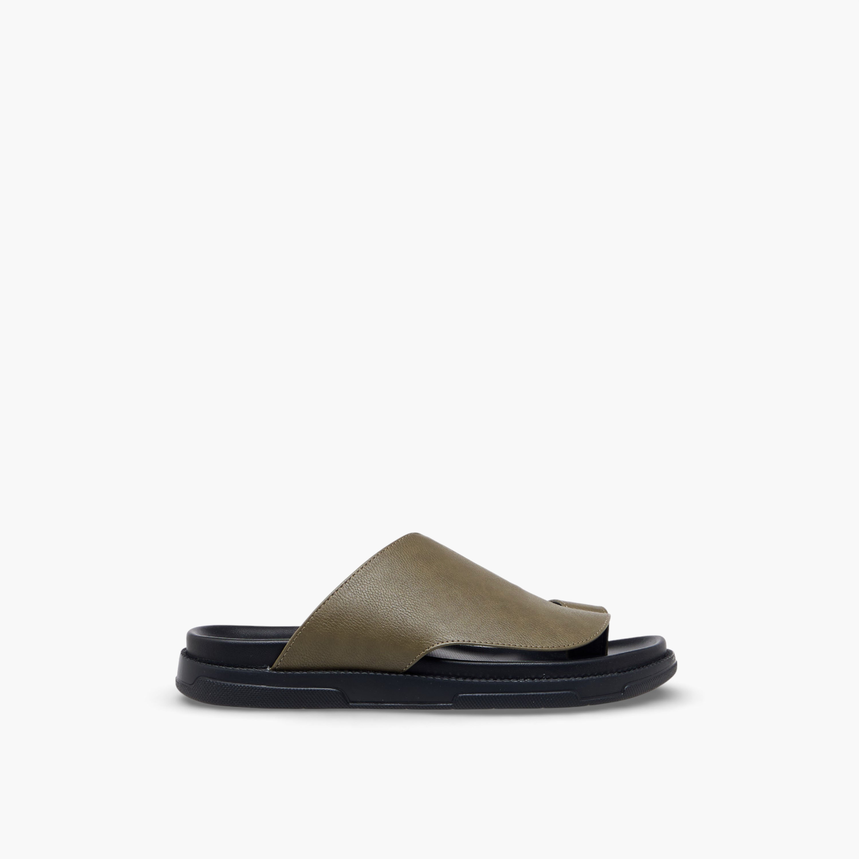 صندل عربي سهل الارتداء للرجال من الواحة-men-shoes-sandals-image-3