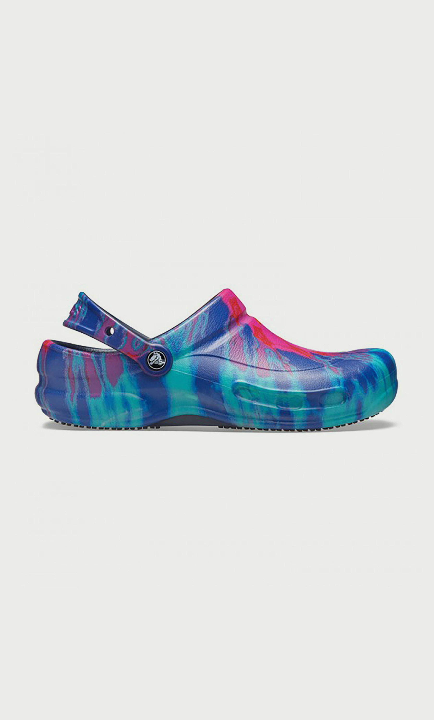 حذاء كلوج بيسترو غرافيك للجنسين من كروكس مع حزام خلفي  204044-410-women-shoes-sandals-flats-image-3