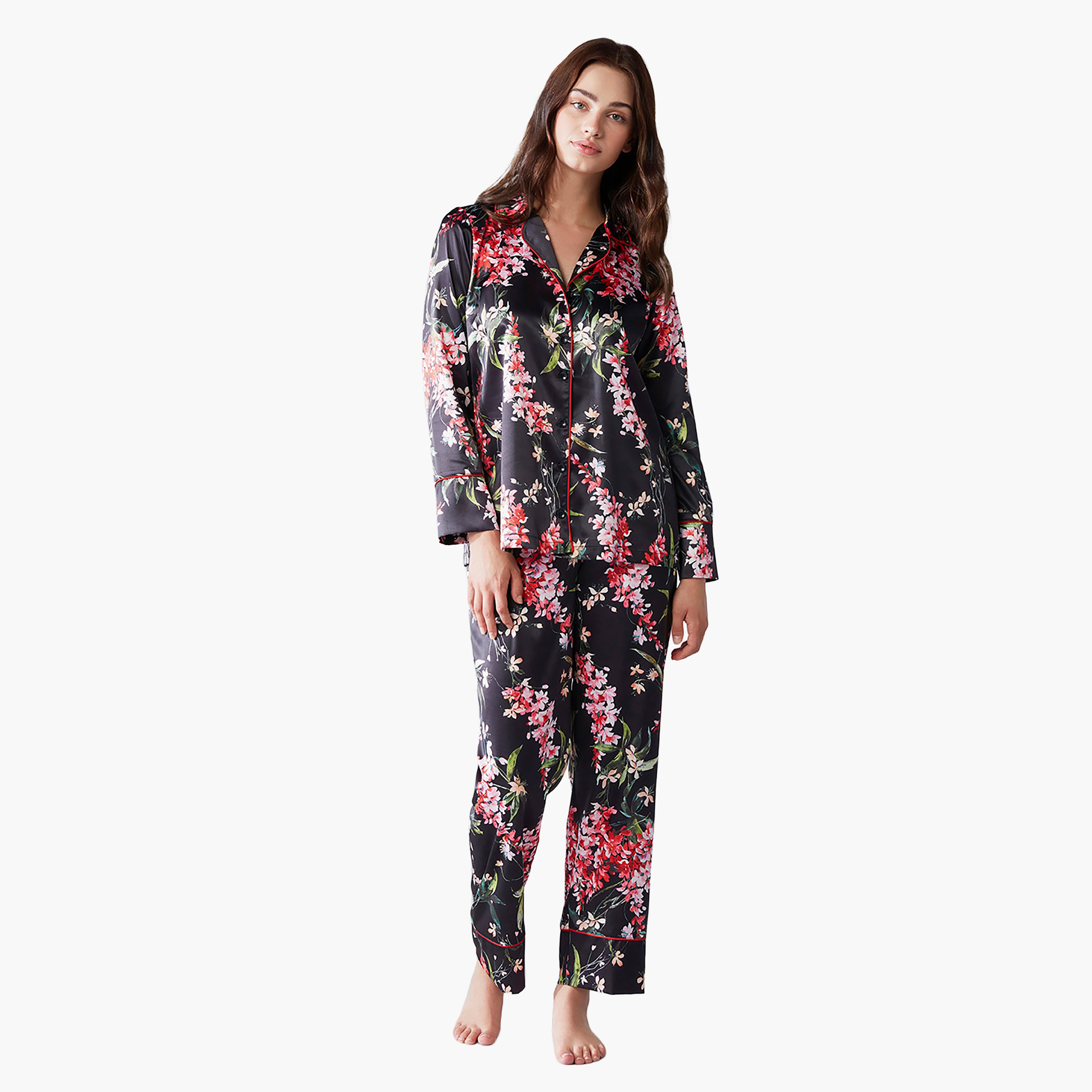 طقم بيجامة مع قميص داخلي بياقة مزهر وبيجامة نسائية من بيني موود-women-clothing-nightwear-pyjamas-longsets-image-1
