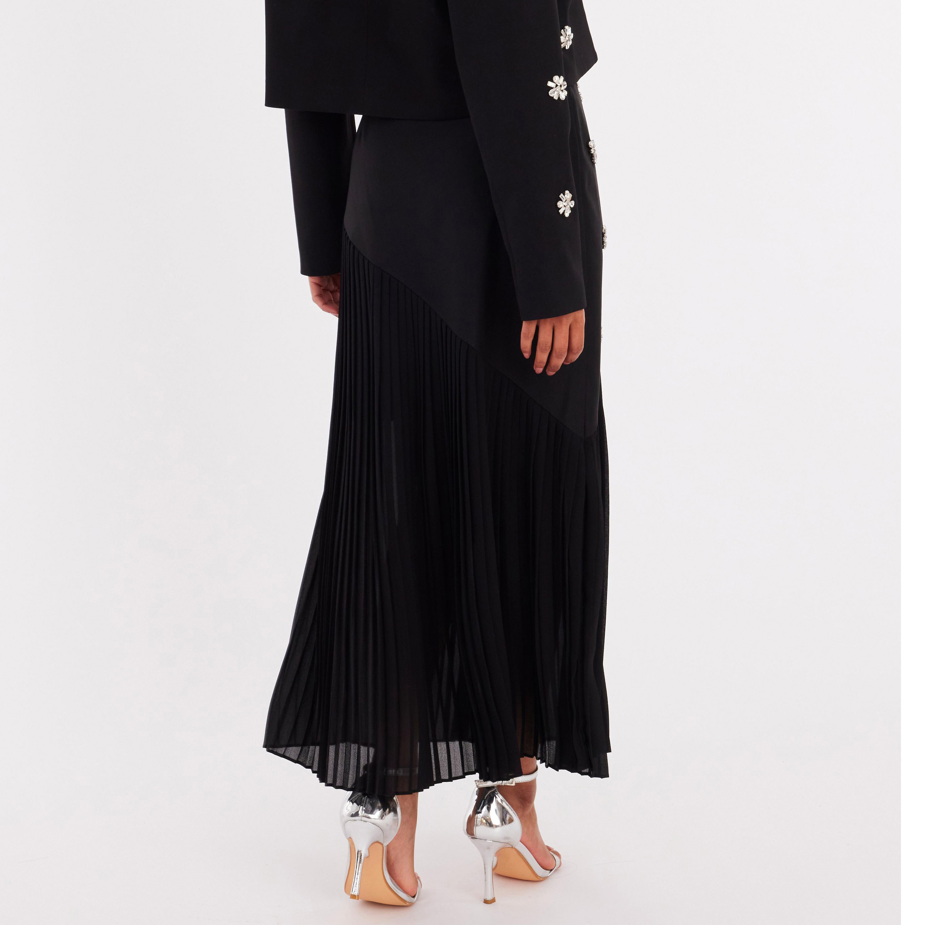 تنورة ماكسي نسائية من الشيفون المكسر والمزين بالكريستال - أسود من كويز-women-clothing-bottoms-skirts-image-4