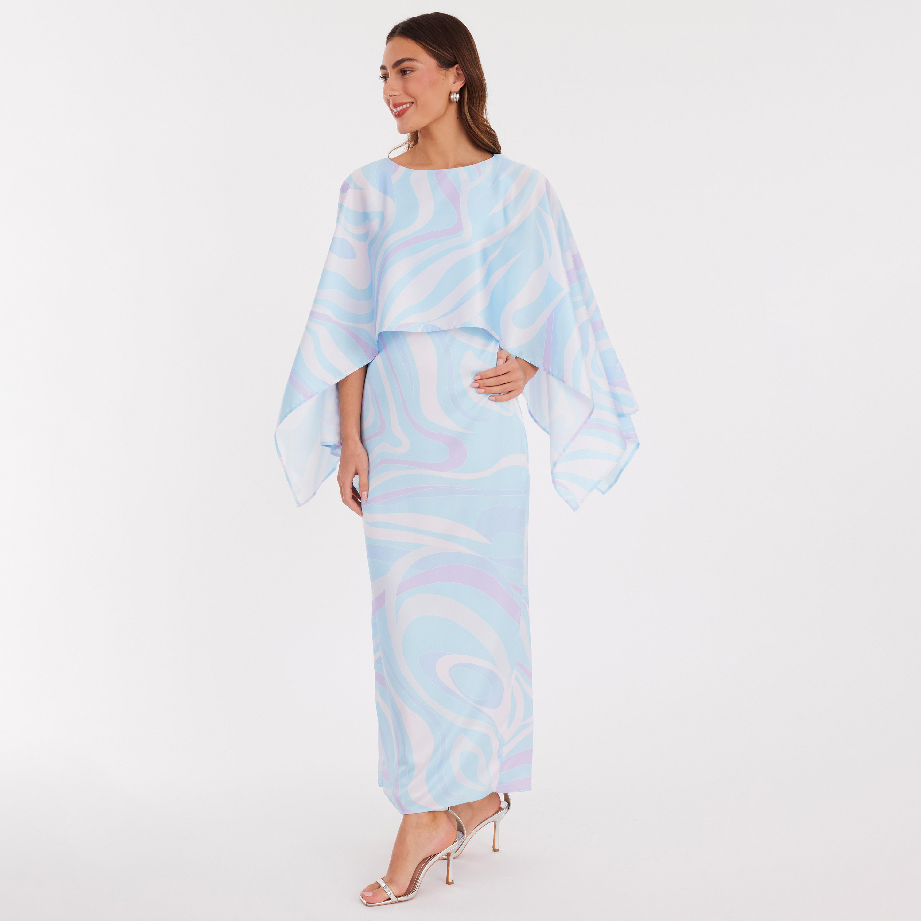فستان نسائي بطبقة "كاب" إضافية وطبعة تجريدية من الساتان - أزرق فاتح من كويز-women-clothing-dresses-image-2