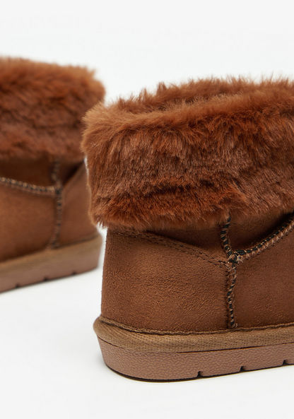 Barefeet Solid Slip-On Fur Boots
