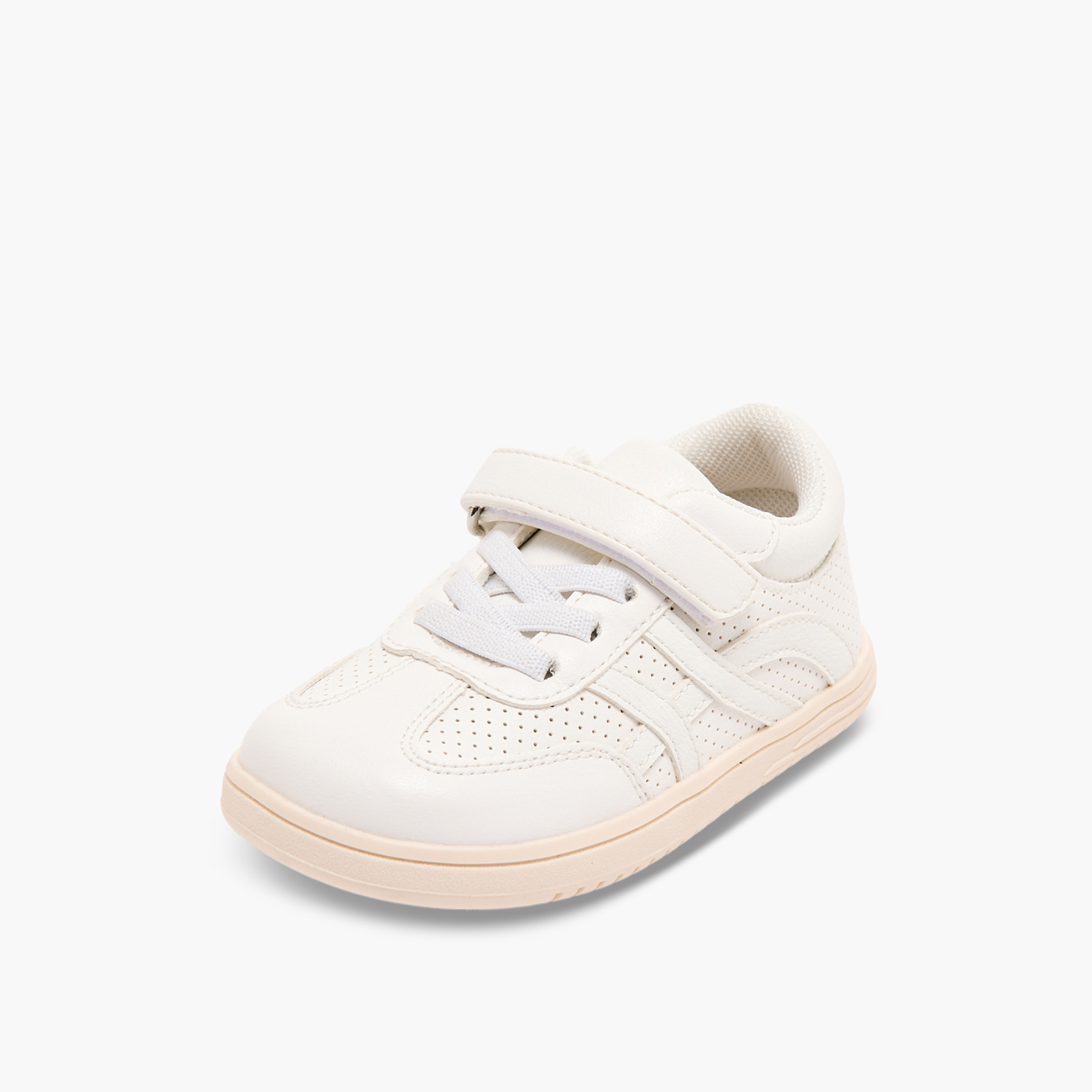 حذاء سنيكرز للأولاد برقبة كاحل مثقوب بشريط إغلاق لاصق من بارفيت-boys-shoes-sneakers-image-4
