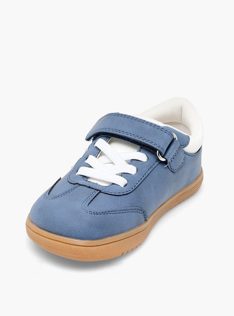 حذاء سنيكرز بشريط إغلاق لاصق للأولاد من جونيورز-boys-shoes-sneakers-image-4