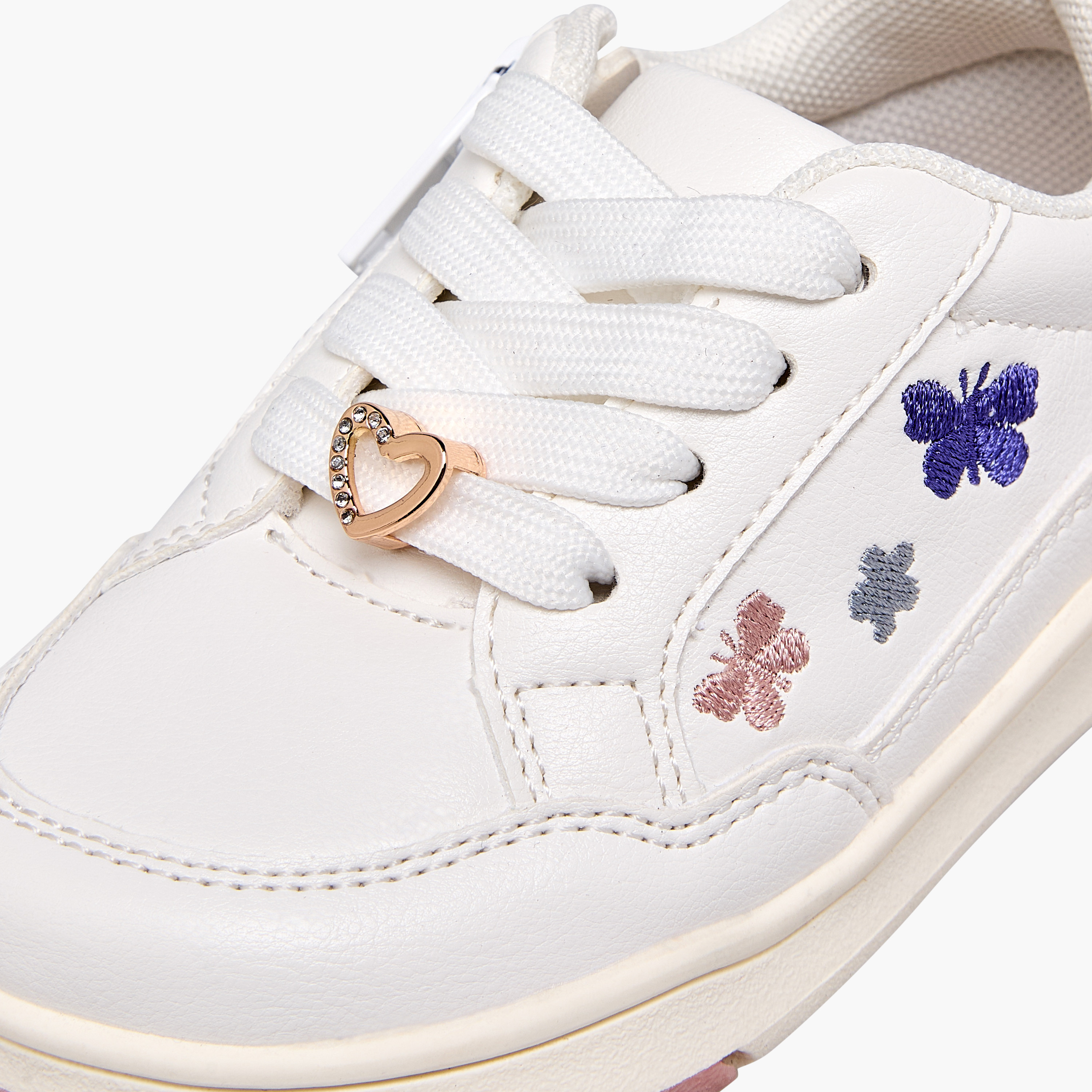 حذاء سنيكرز مطرز للبنات من بيرفيت-girls-shoes-sneakers-image-7