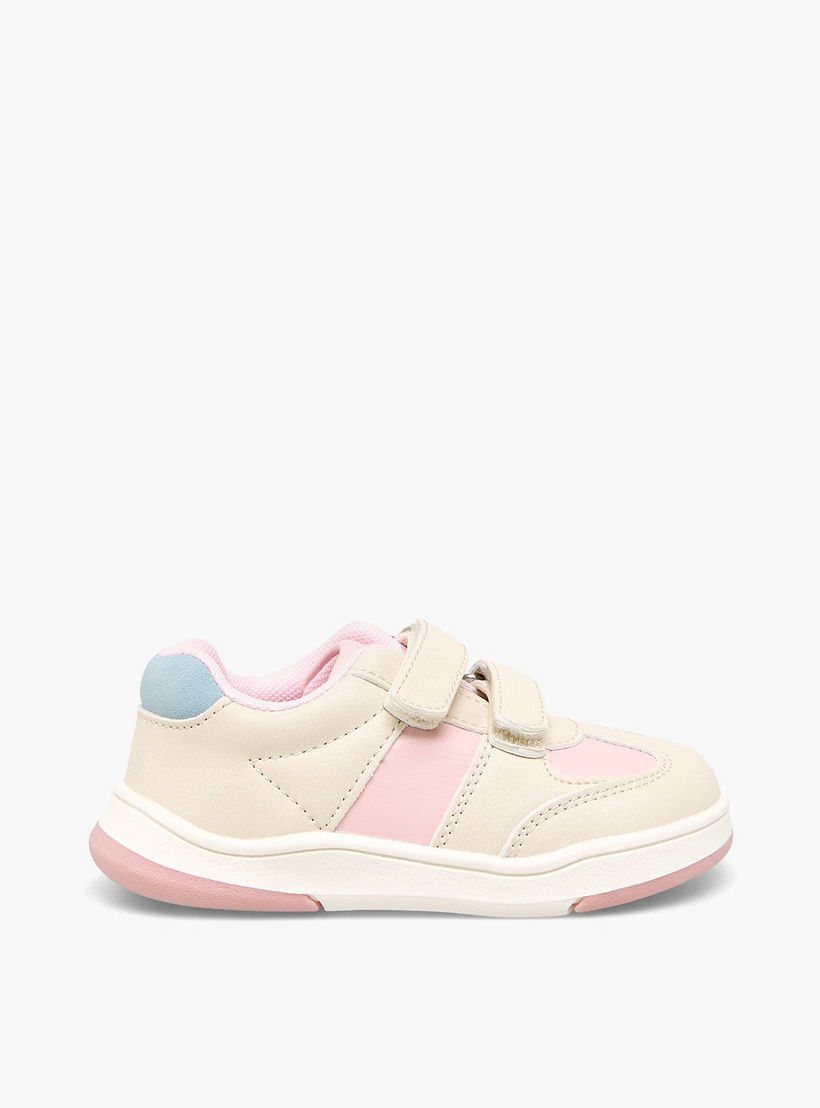 حذاء سنيكرز طول الكاحل بشريط إغلاق لاصق للبنات من بيرفيت-girls-shoes-sneakers-image-3