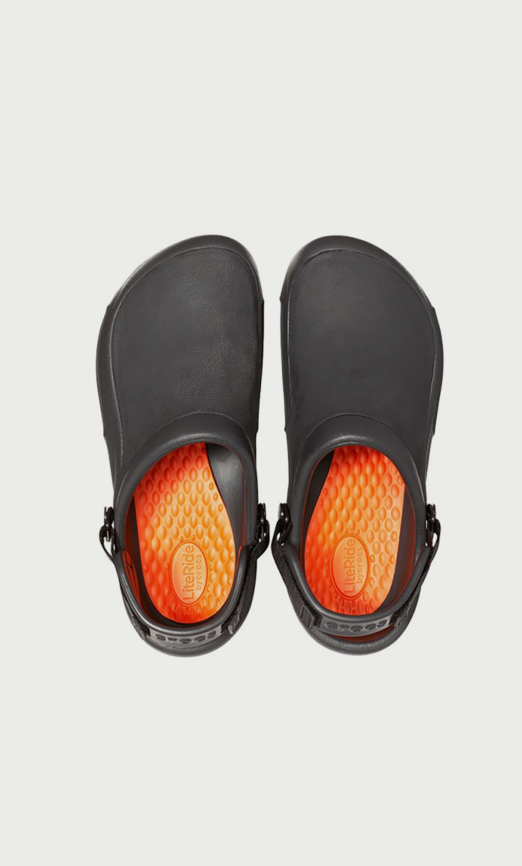 حذاء كلوج بيسترو برو لايت رايد من كروكس للجنسين مع إغلاق بخطاف وحلقة  205669-001-men-shoes-sandals-image-4