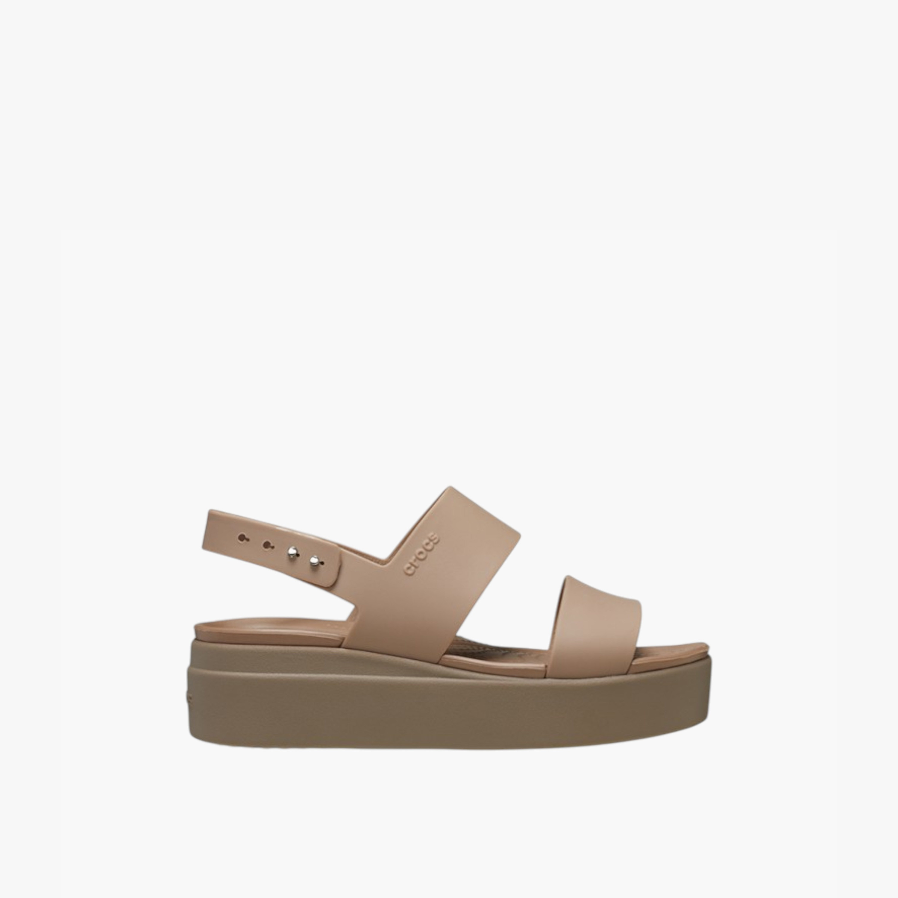 صندل مسطّح بأحزمة وحزام خلفي للنساء من كروكس-women-shoes-sandals-heeled-image-4