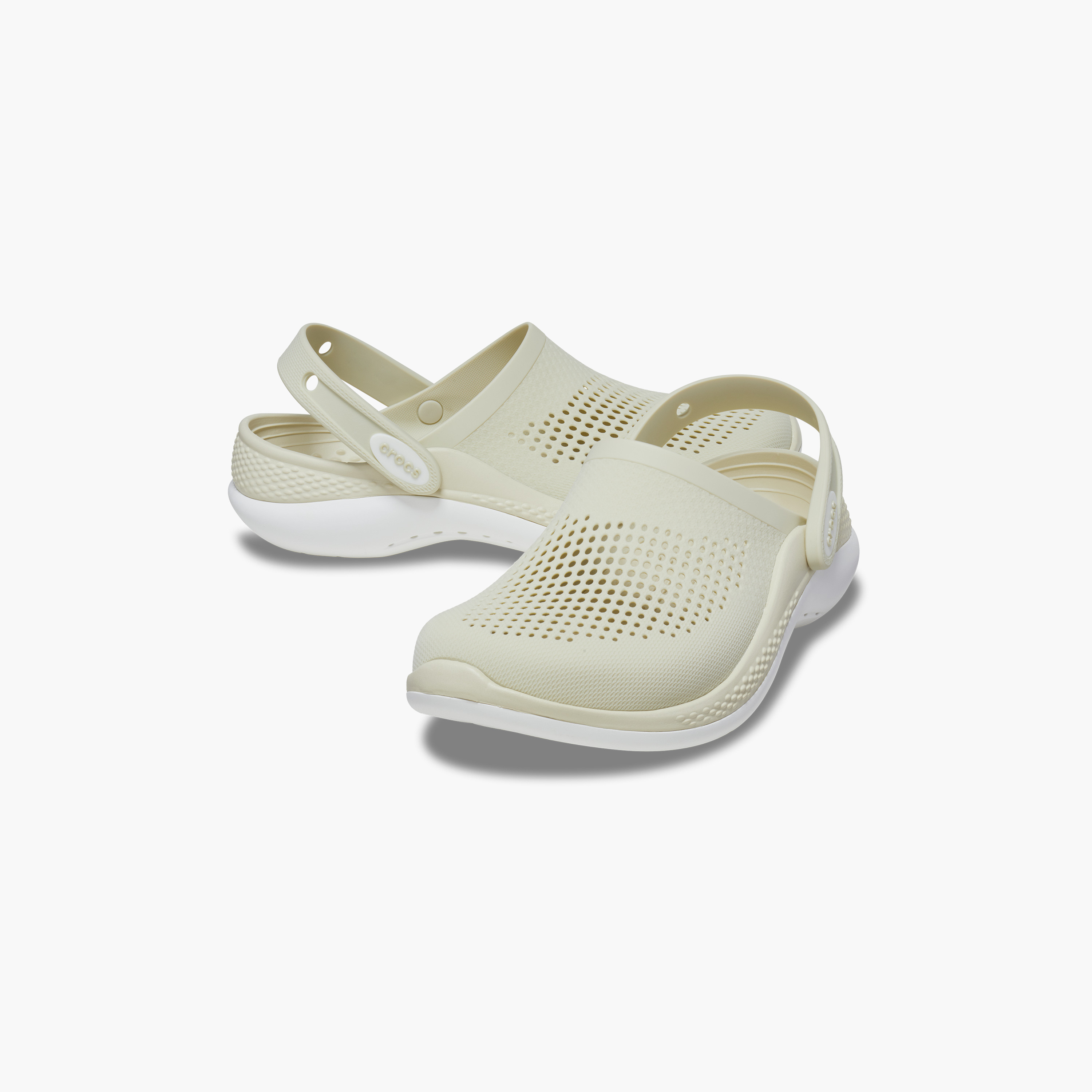 قبقاب من كروكس لايت رايد 360 للجنسين مزين بفتحات مع حزام خلفي -women-shoes-flipflopsandslides-image-25