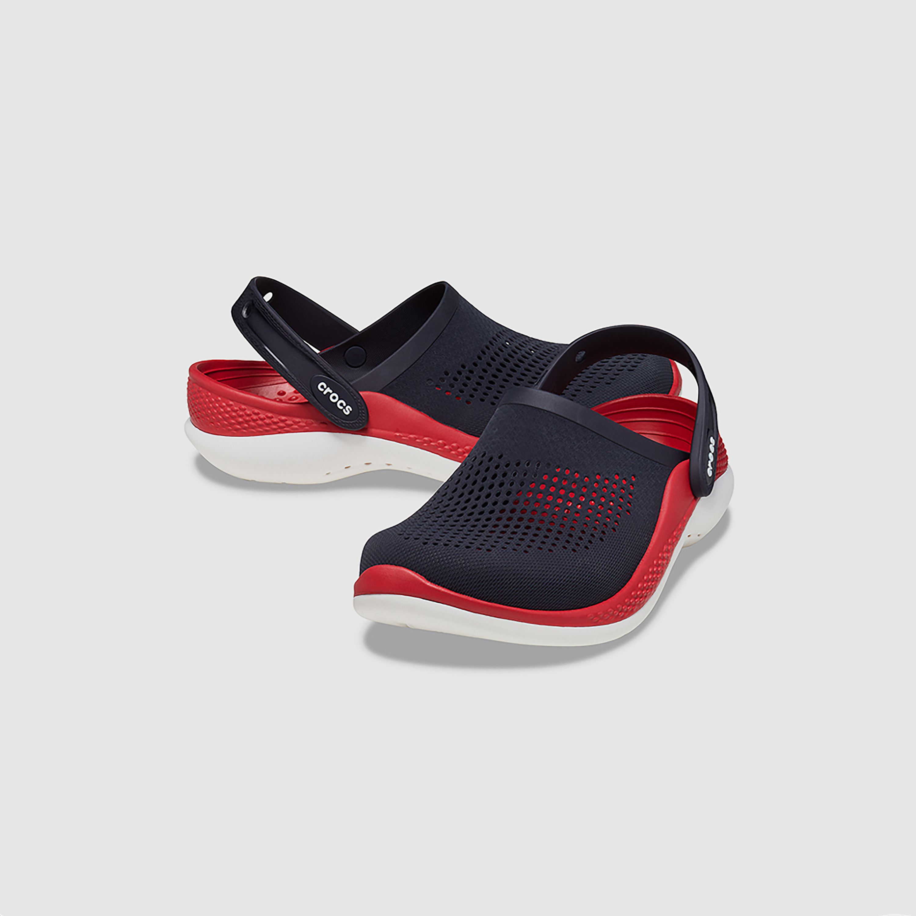 قبقاب من كروكس لايت رايد 360 للجنسين مزين بفتحات مع حزام خلفي -women-shoes-flipflopsandslides-image-7