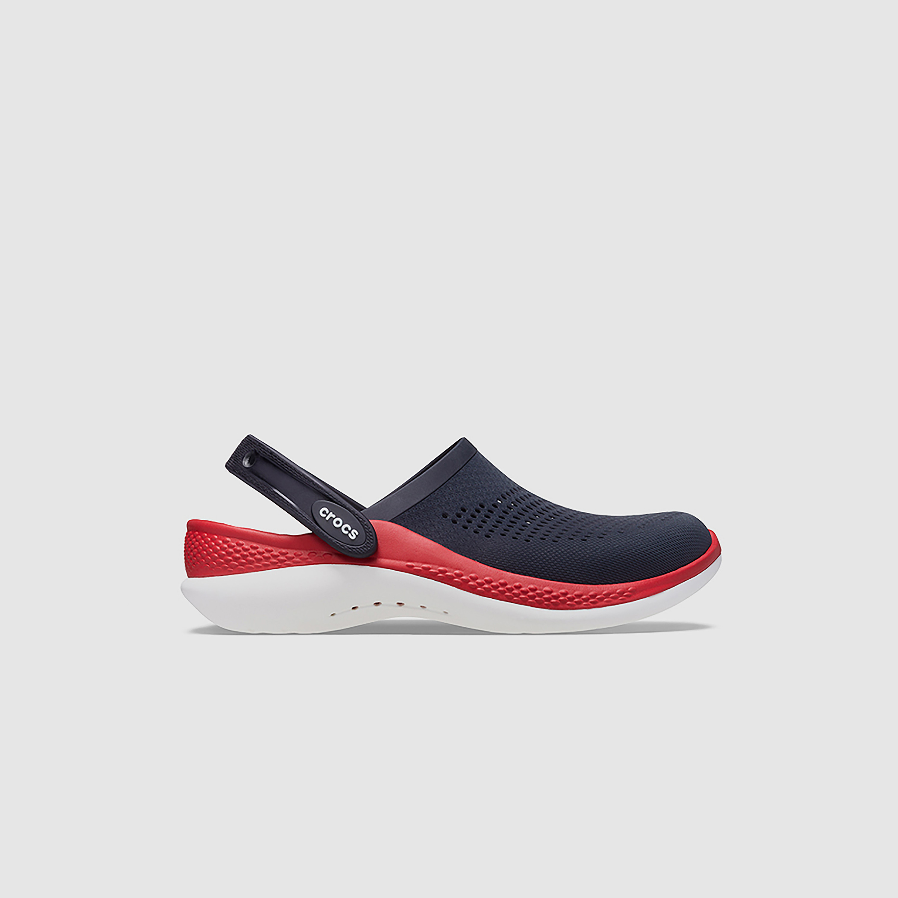 قبقاب من كروكس لايت رايد 360 للجنسين مزين بفتحات مع حزام خلفي -women-shoes-flipflopsandslides-image-9