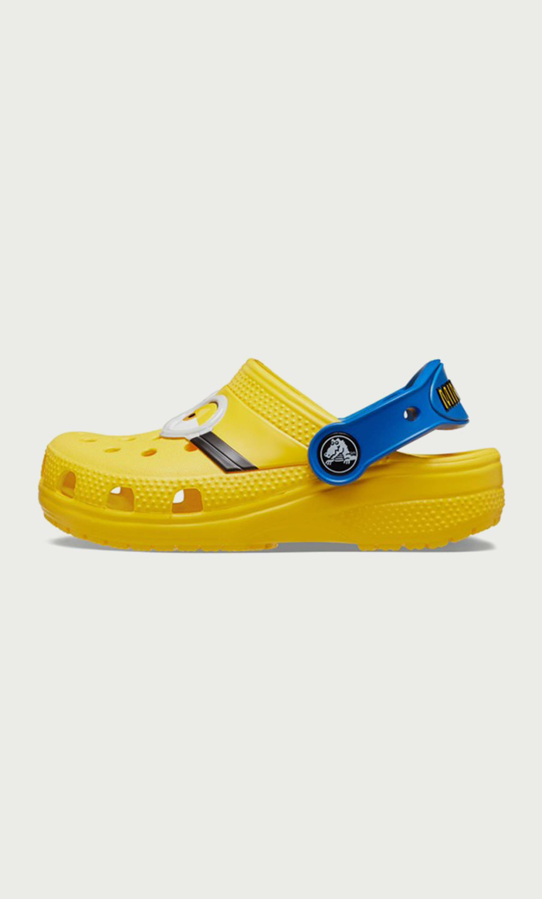 206810-730 قباقيب كروكس للأطفال بحمالة خلفية بتفاصيل مقصوصة-baby-boys-shoes-sandals-image-4