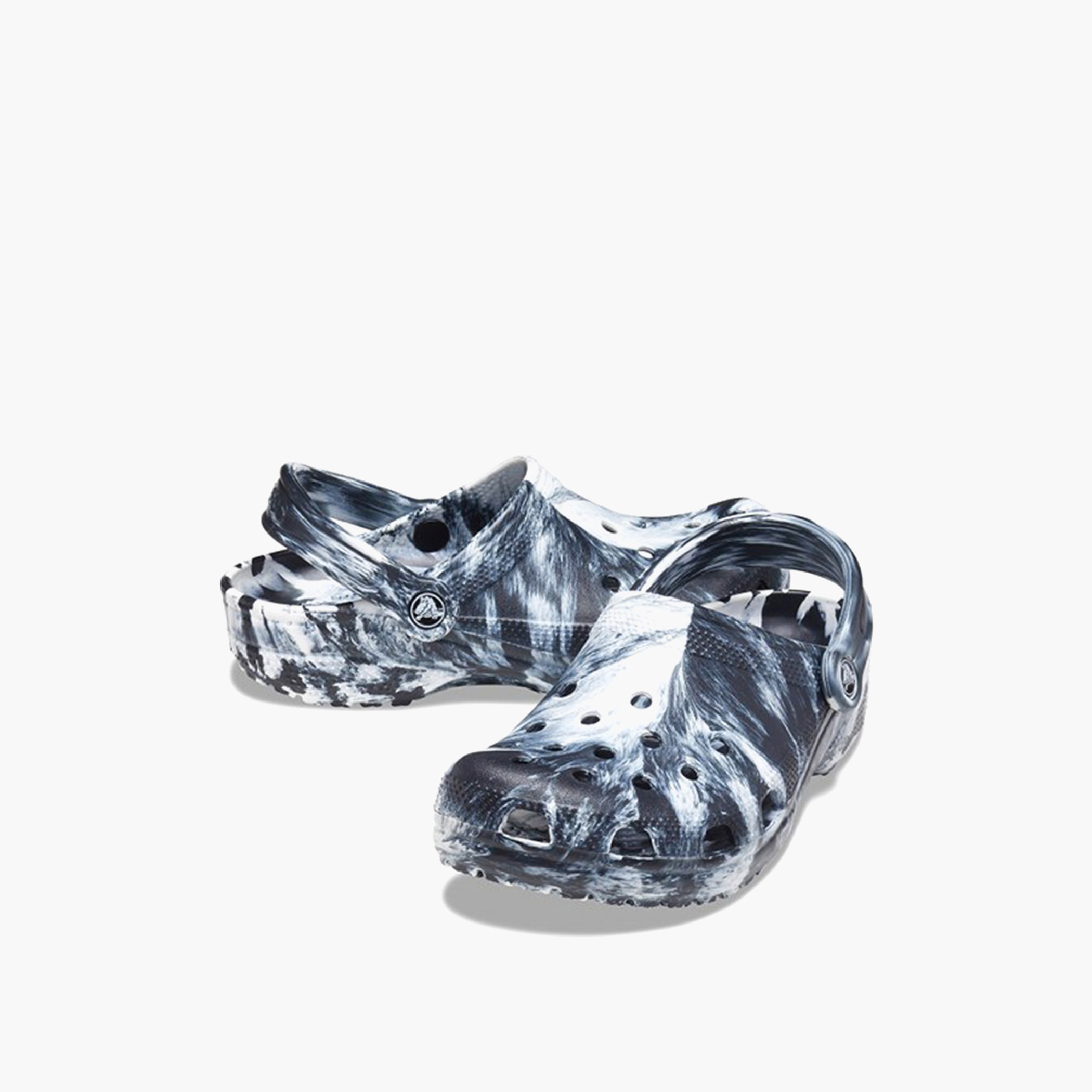 قباقيب كروكس كلاسيك أسود بمقدمة دائرية للجنسين-women-shoes-sandals-flats-image-1