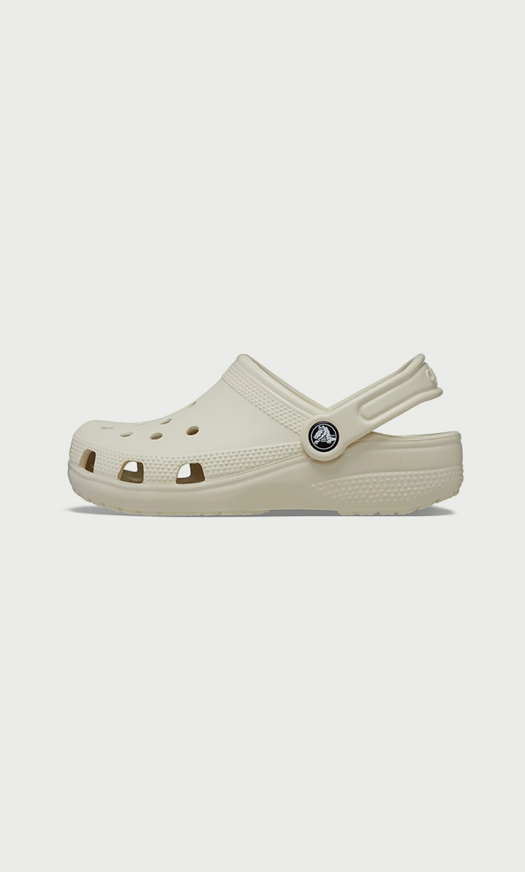 قباقيب بفتحة كلاسيكية للأطفال من كروكس-girls-shoes-sandals-image-17