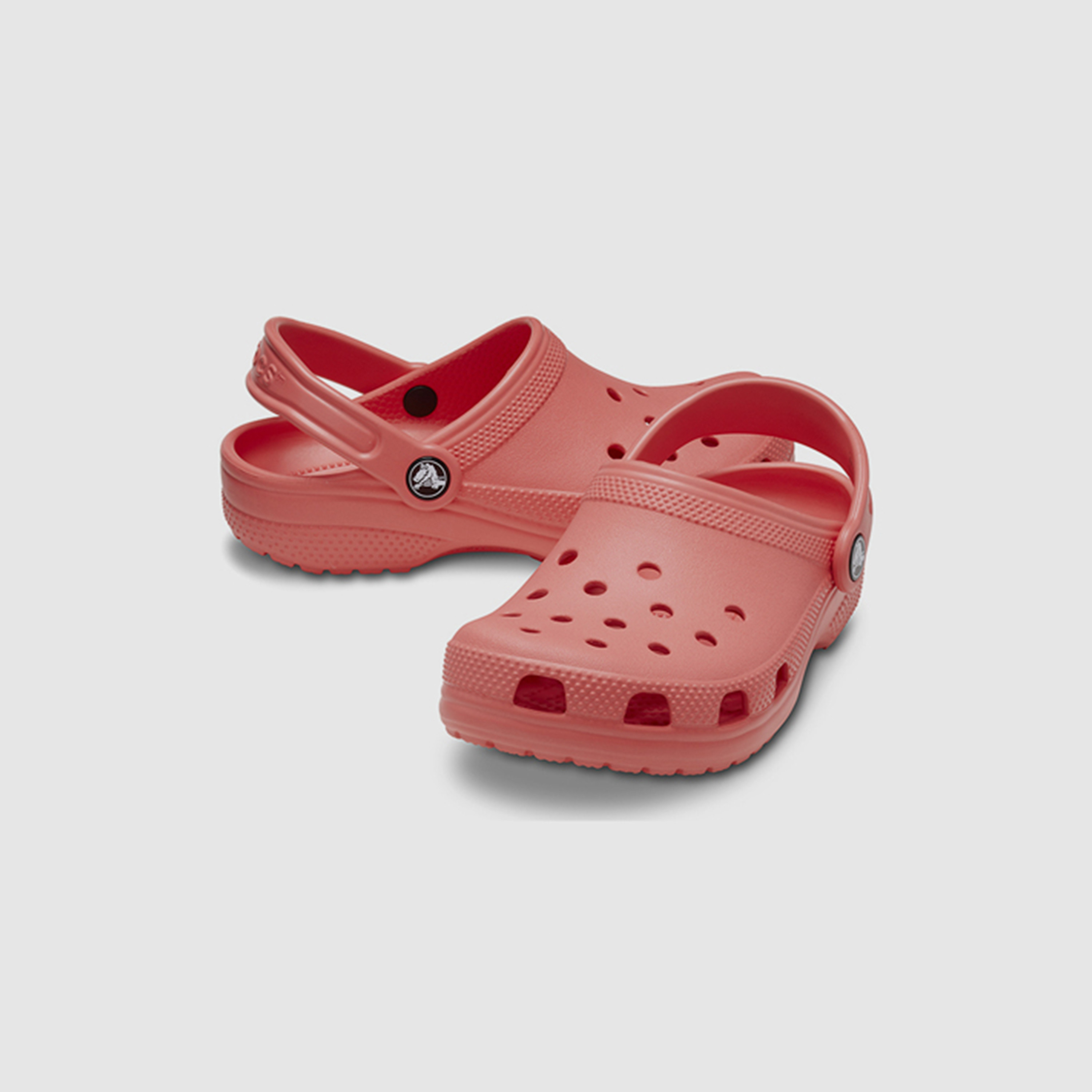 قباقيب بفتحة كلاسيكية للأطفال من كروكس-girls-shoes-sandals-image-26